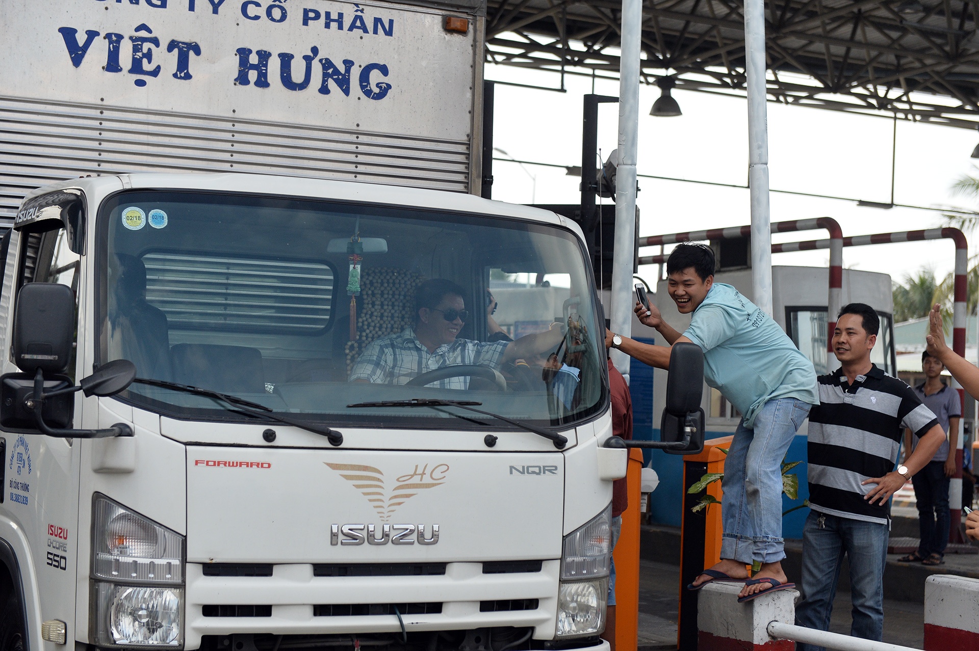 tram thu phi Cai Lay anh 12