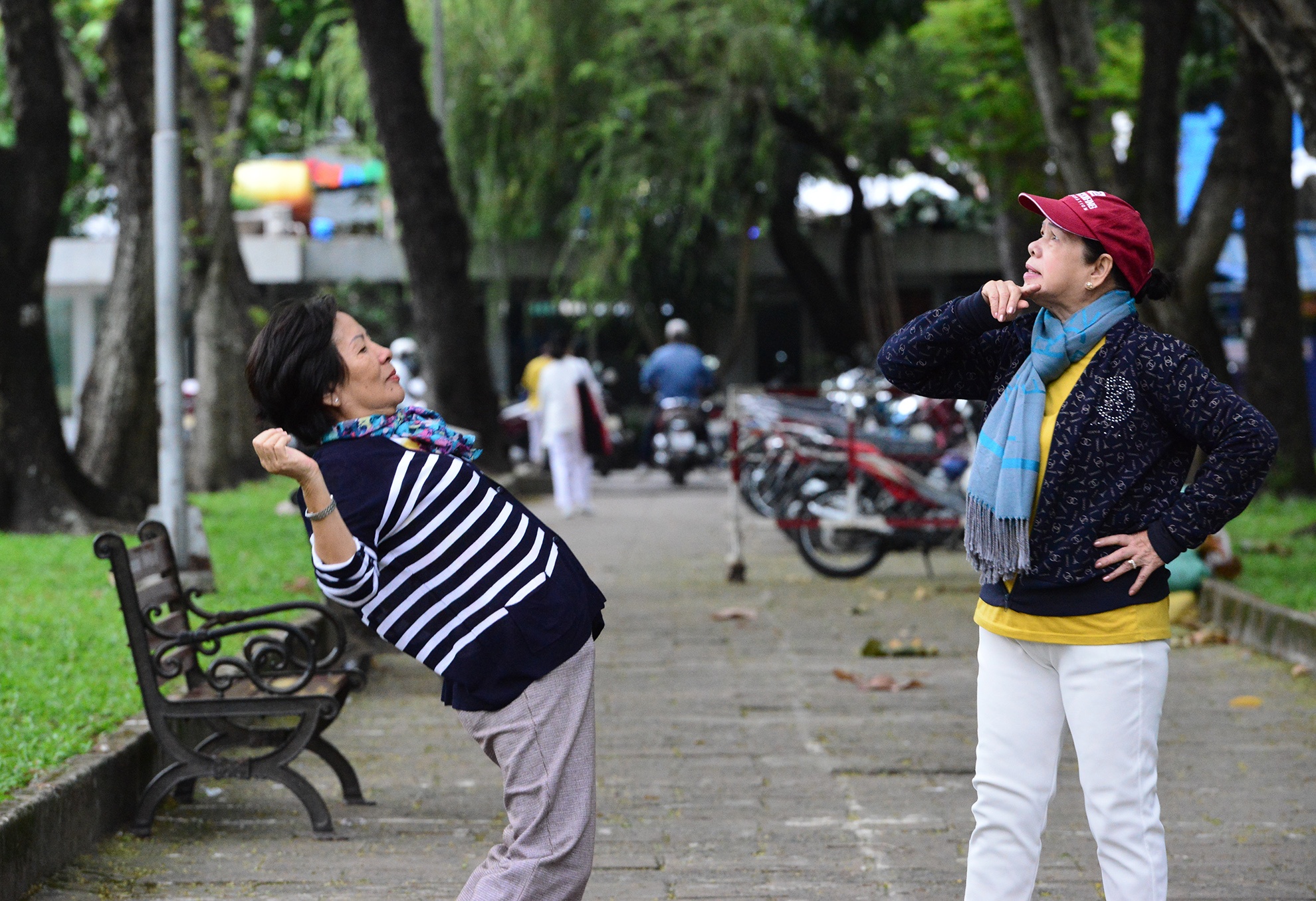 cuoc song dao lon vi lanh o Sai Gon anh 7