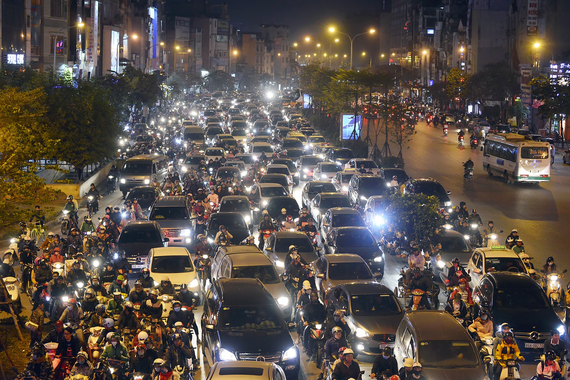 ông già noel tham gia giao thông ảnh 2 ong gia noel tham gia giao thong anh 2