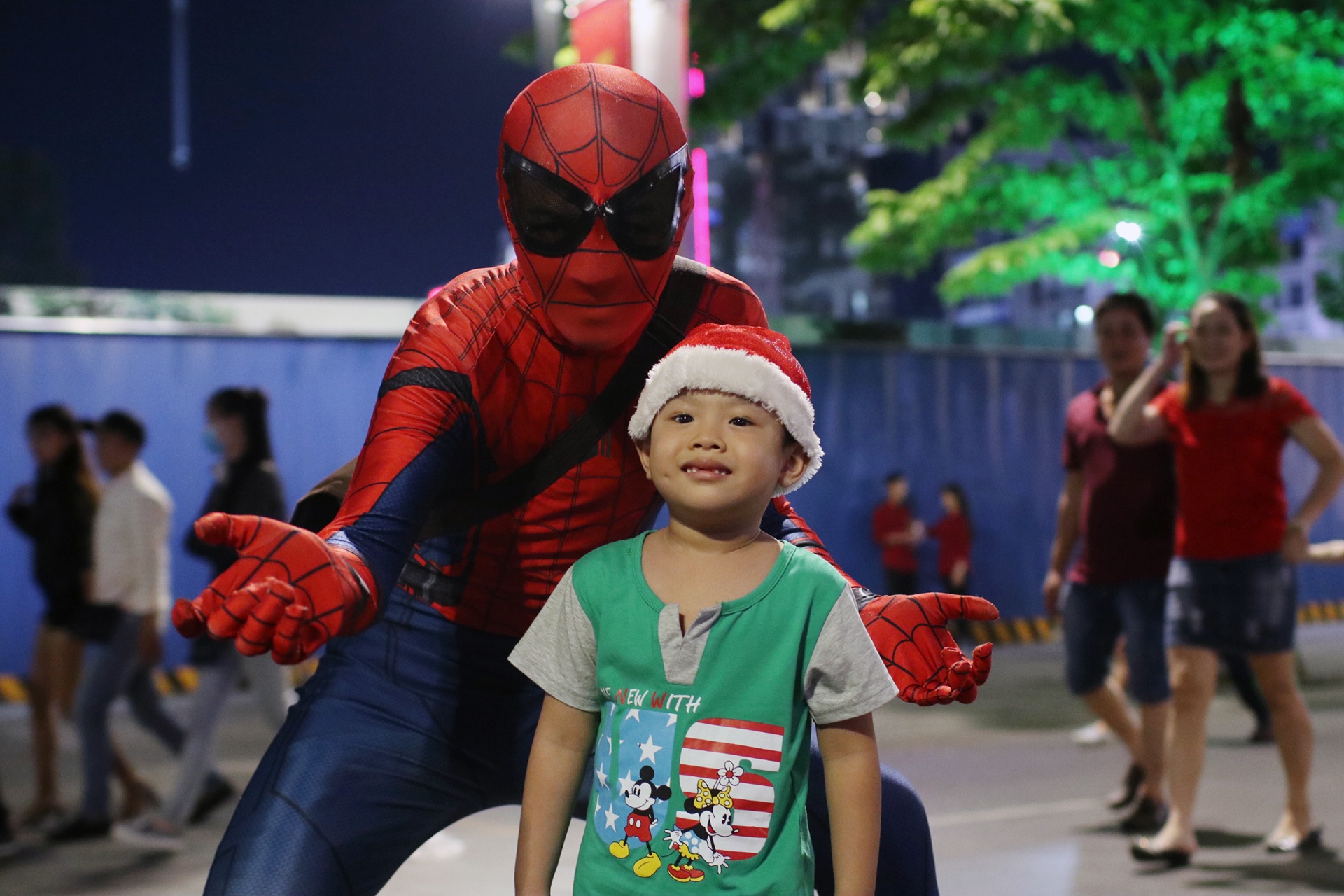 don noel o thanh pho anh 9