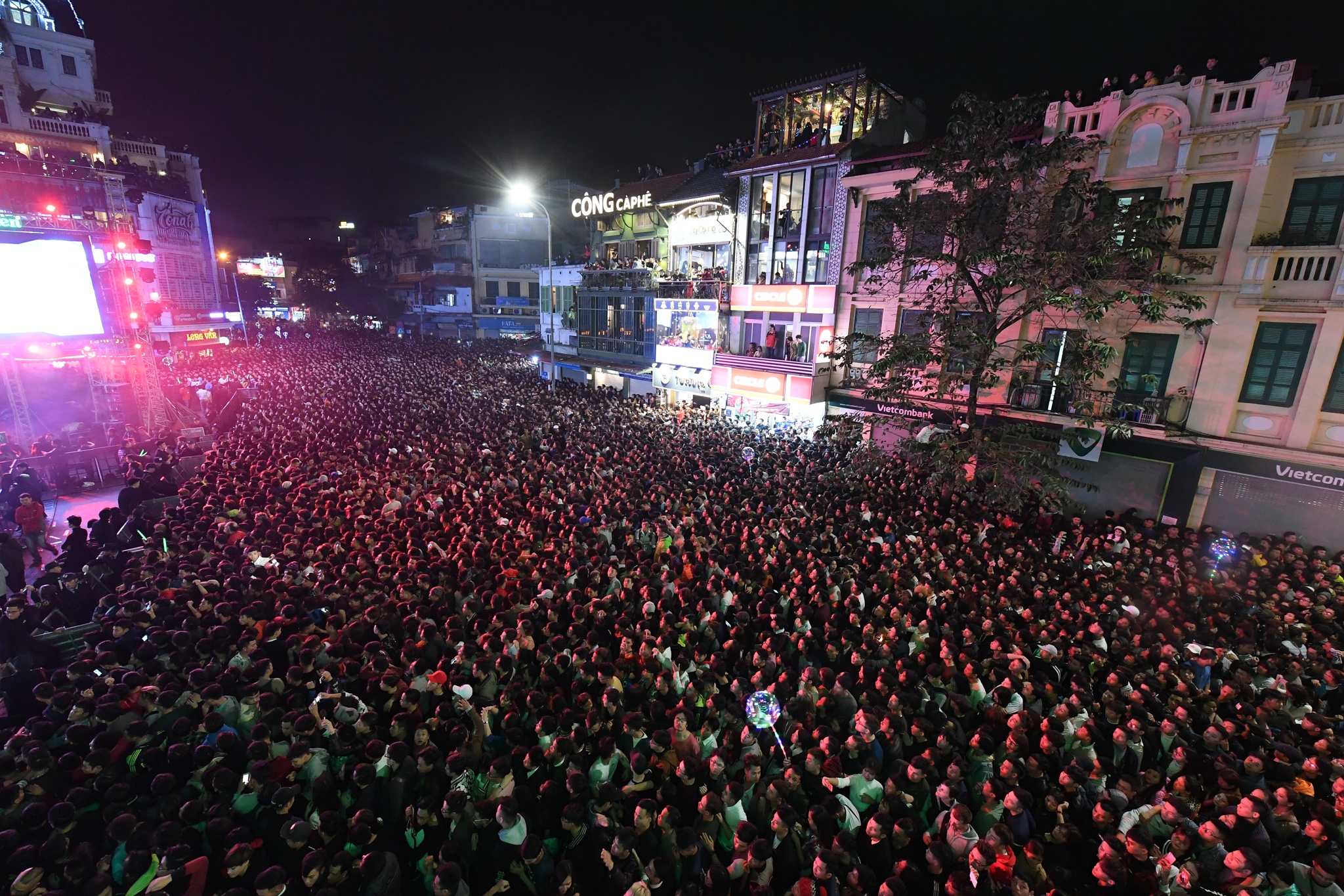 don nam moi 2018 anh 1