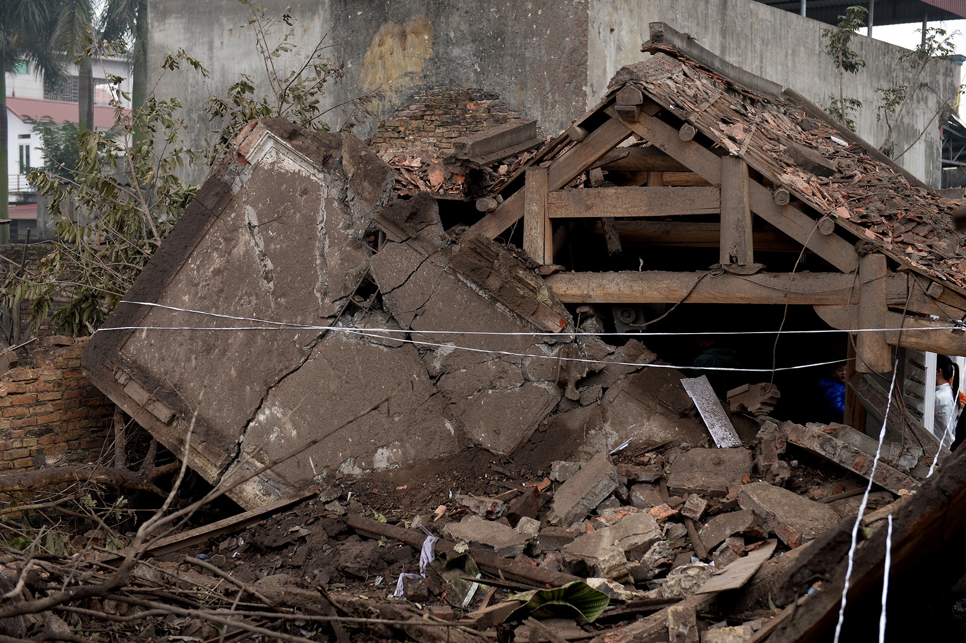 lang Quan Do sau vu no anh 5