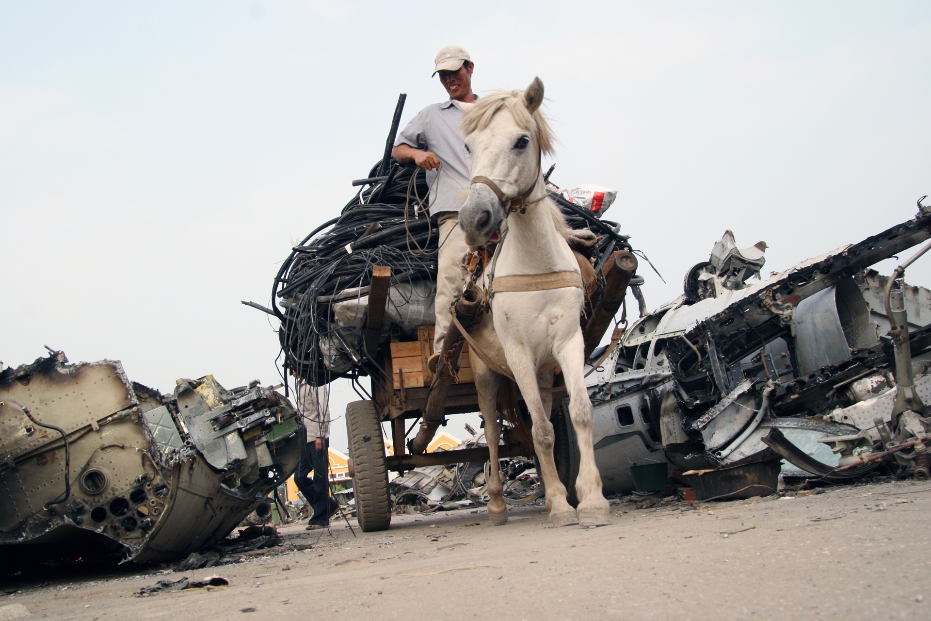 lang Quan Do sau vu no anh 33