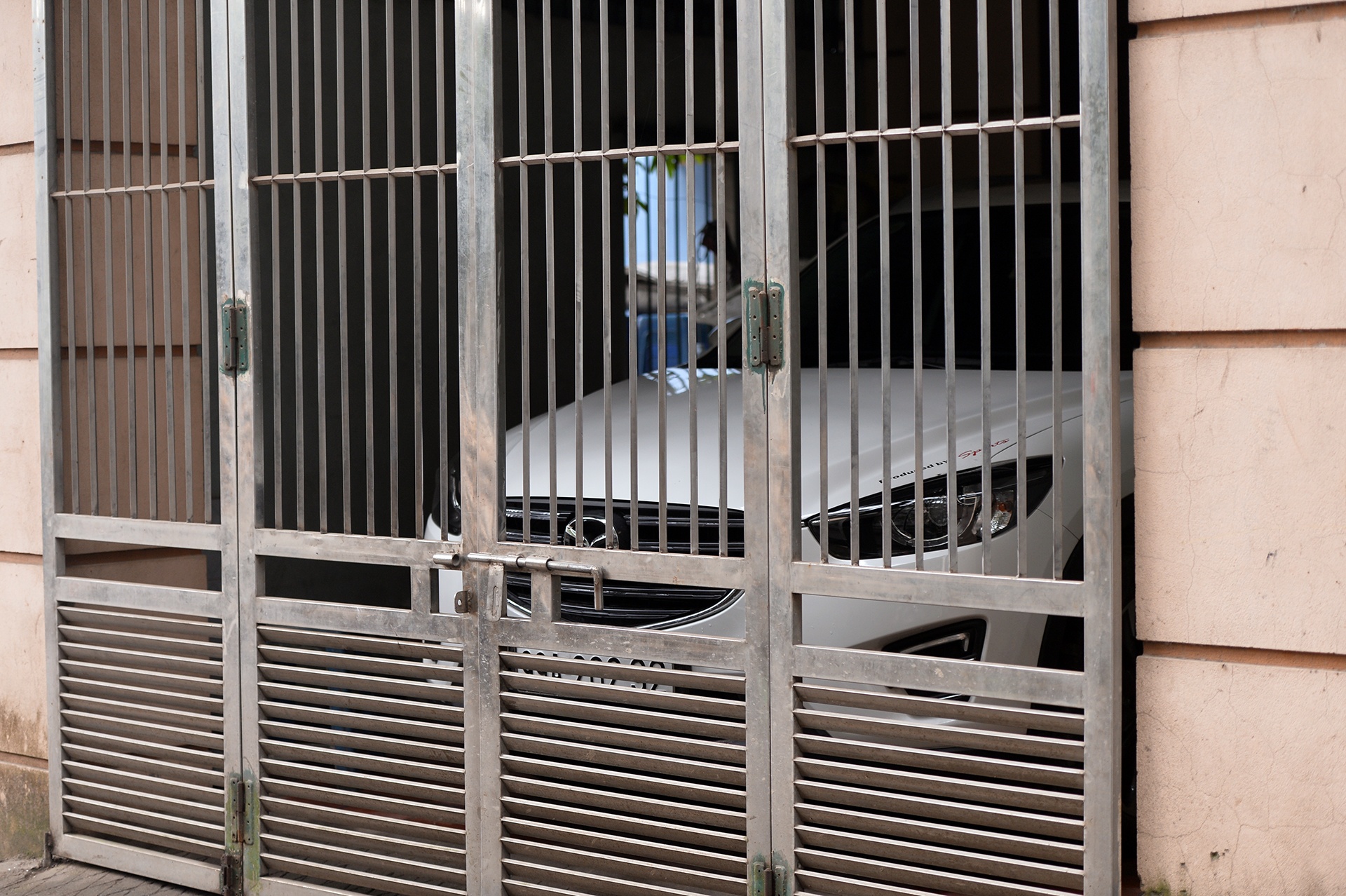 lang Quan Do sau vu no anh 37