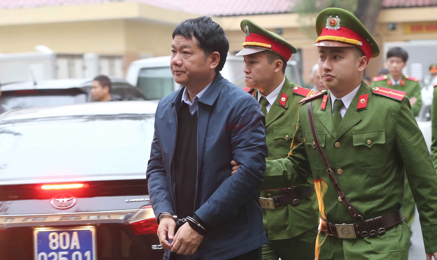 Dinh La Thang, Trinh Xuan Thanh trong phien toa lich su hinh anh