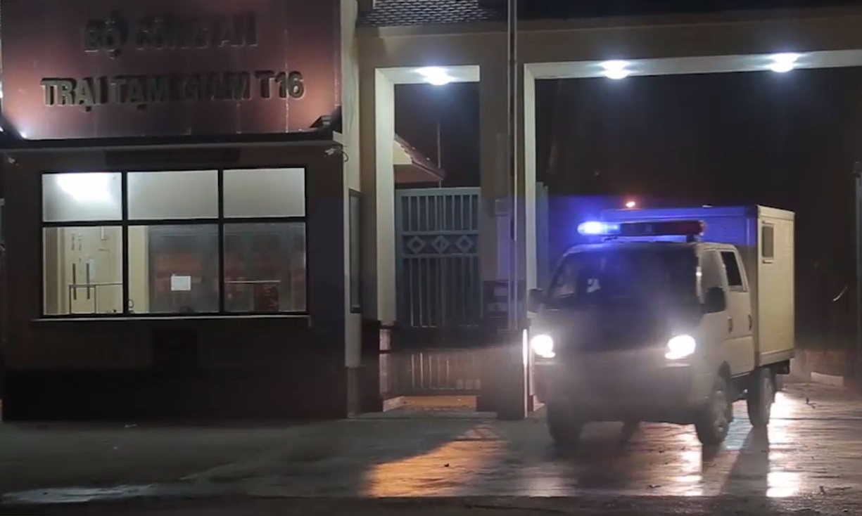 Xet xu ong Dinh La Thang anh 1