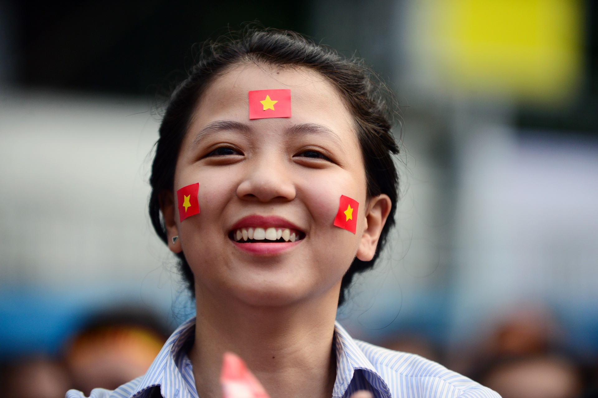 Nguoi than cau thu U23 duoc dai tho sang Trung Quoc co vu hinh anh