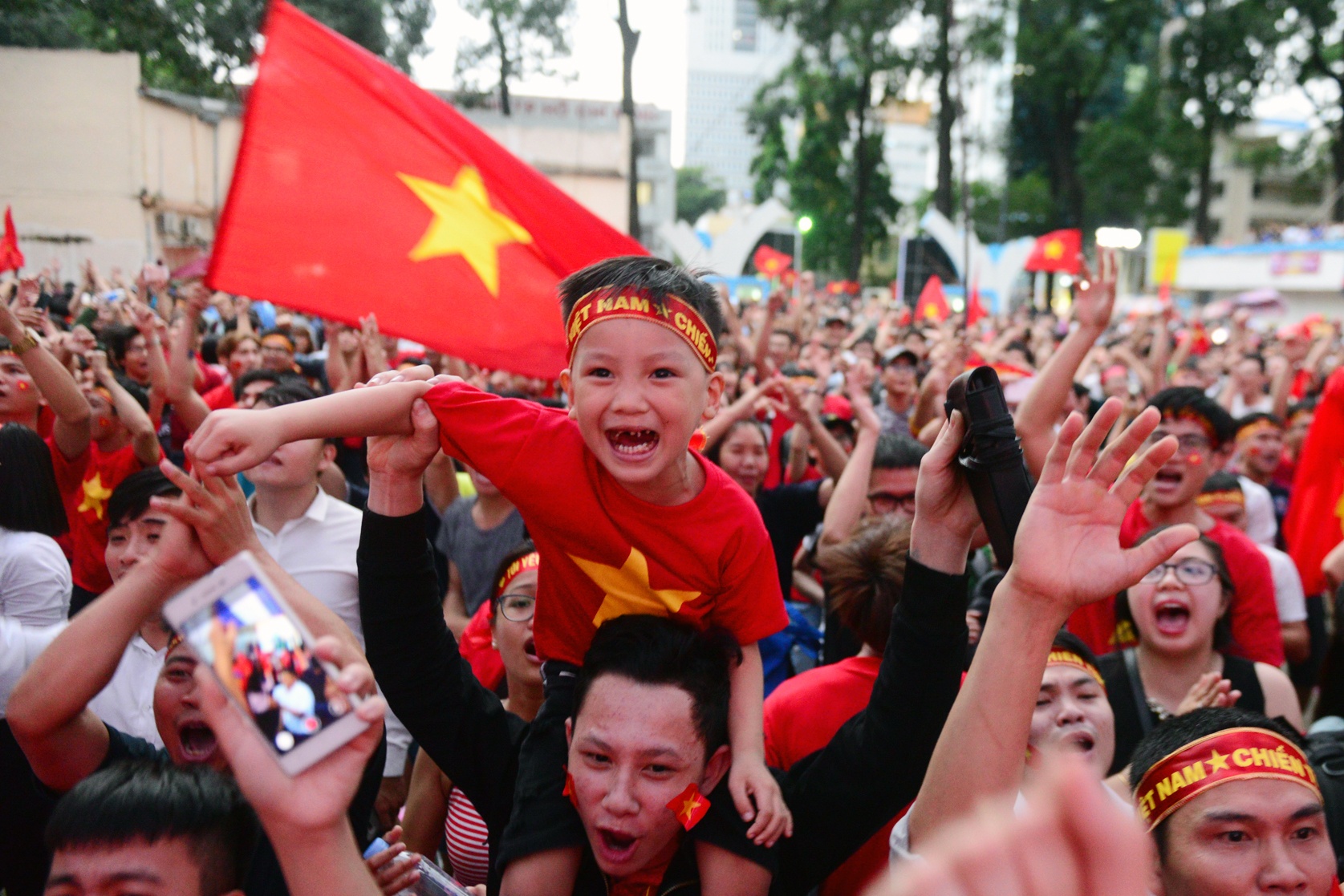 co vu bong da U23 Viet Nam anh 13