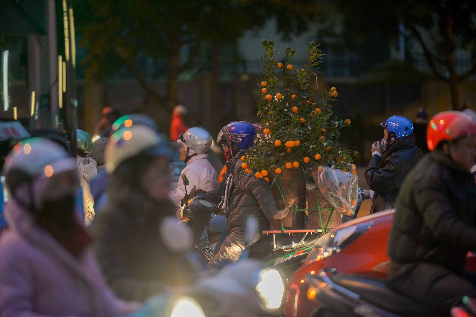 un tac giao thong dip can Tet anh 24