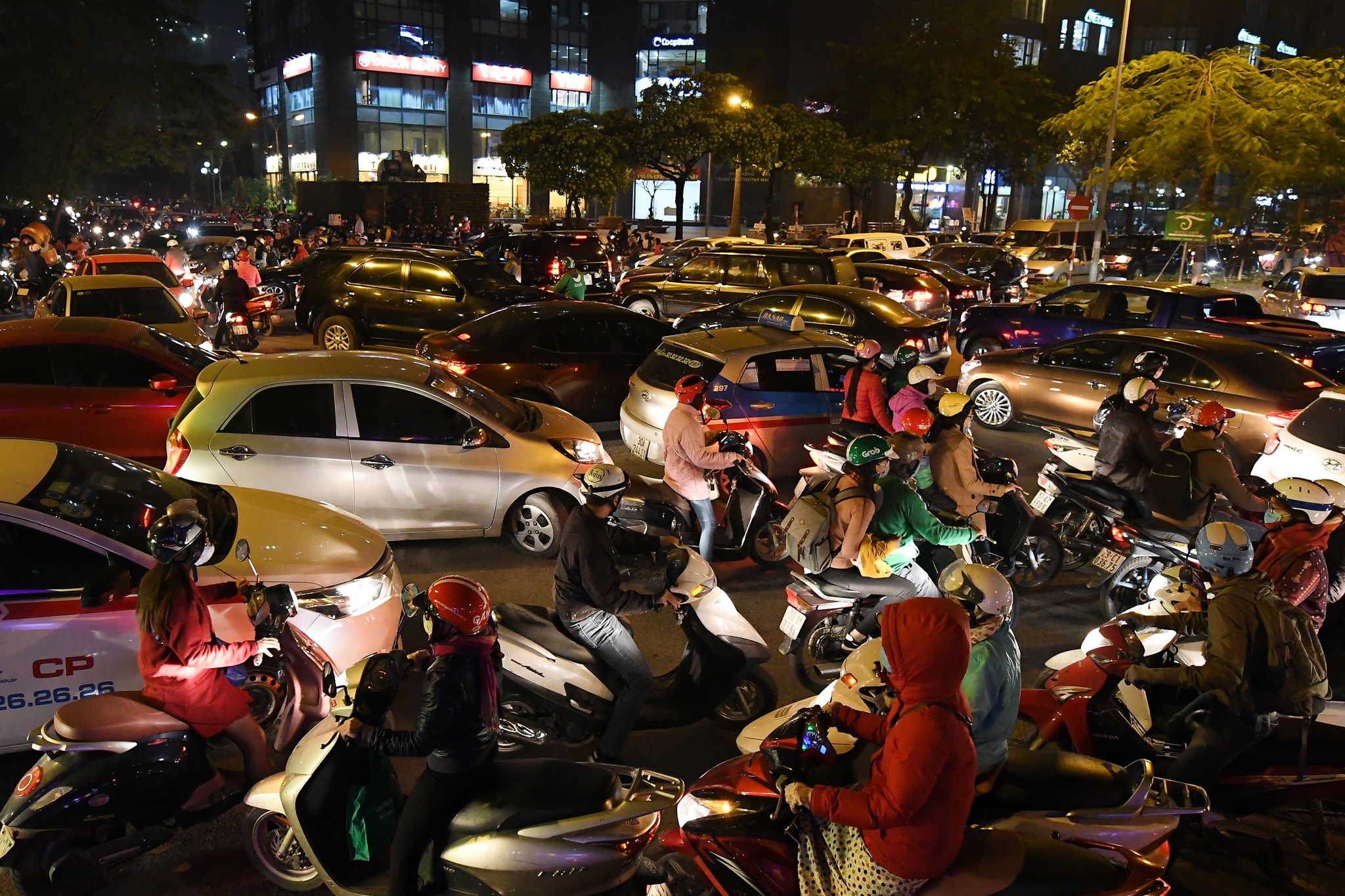 un tac giao thong dip can Tet anh 20