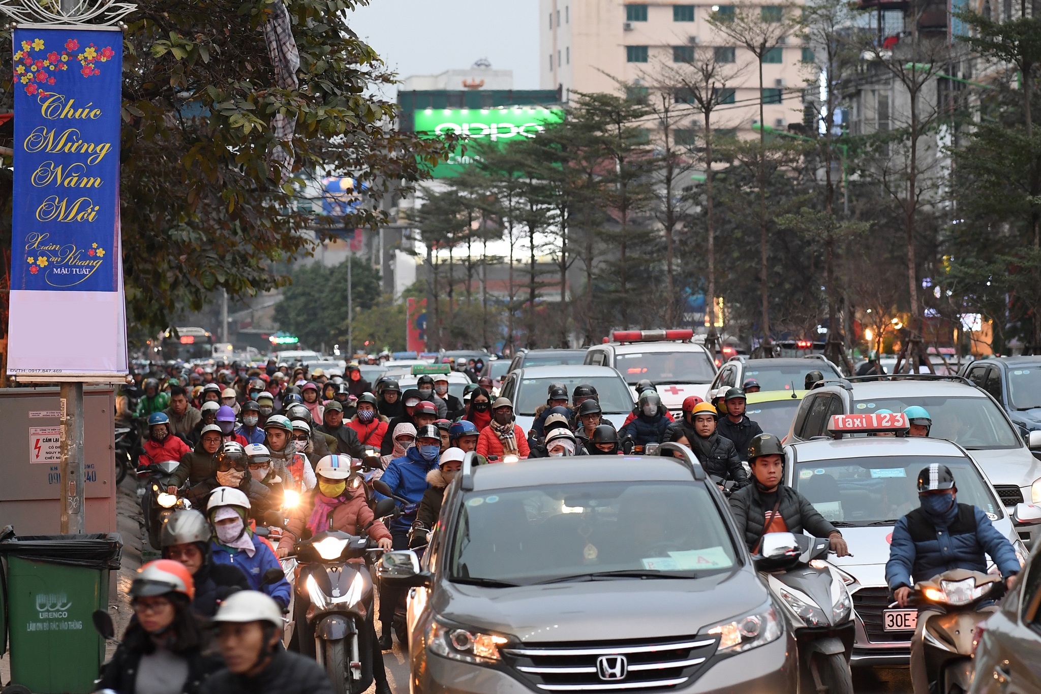 un tac giao thong dip can Tet anh 15