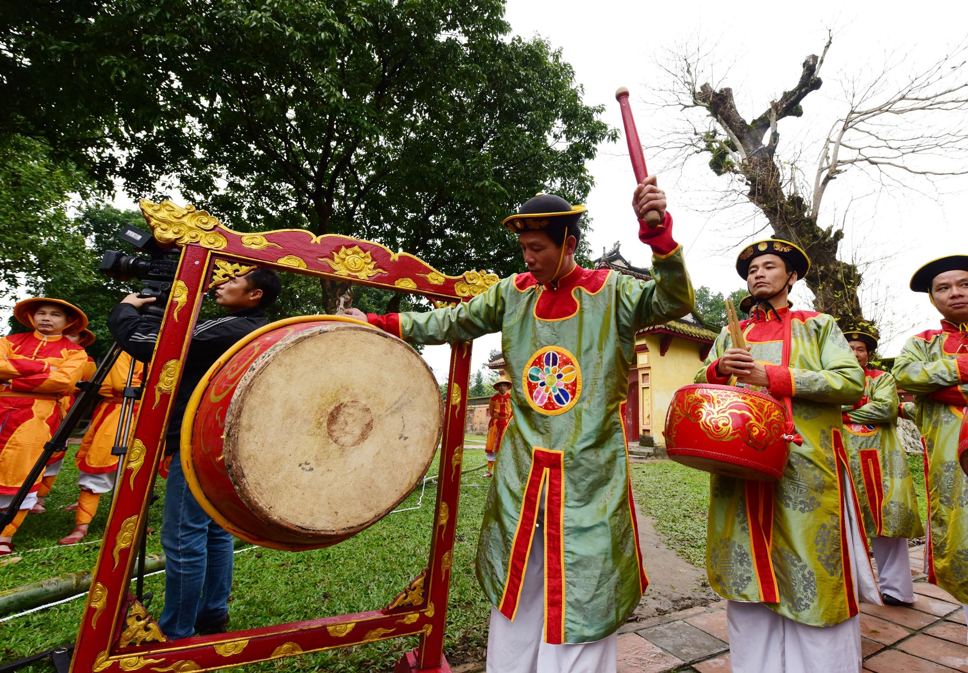 le dung cay neu trong Dai noi anh 12