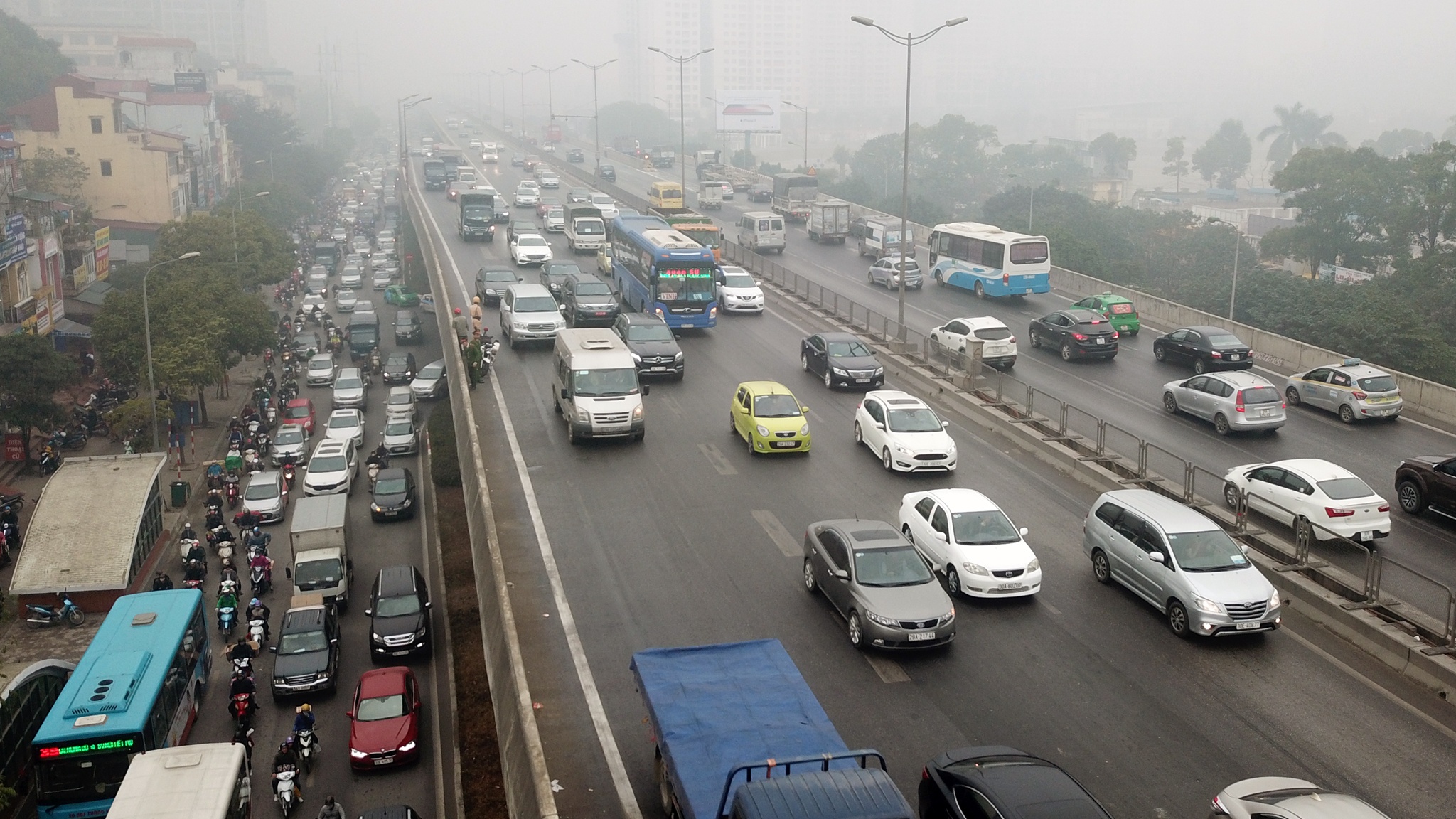 ùn tắc giao thông ngày về quê nghỉ Tết ảnh 3 un tac giao thong ngay ve que nghi Tet anh 3