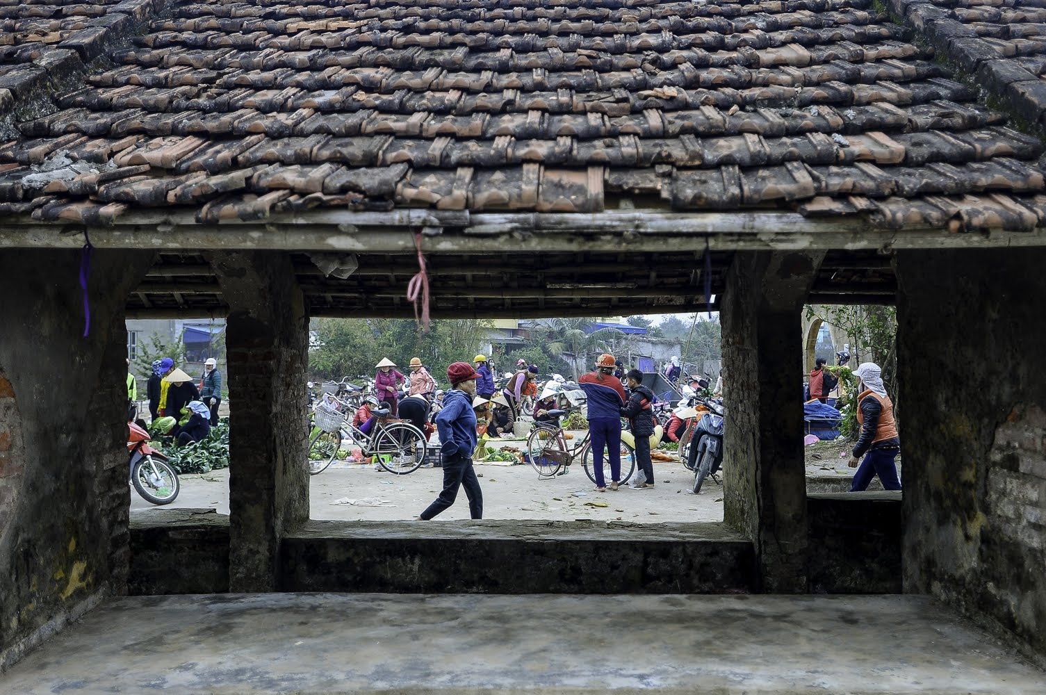 cho que chieu 30 Tet,  cho que tet,  cho tet mau tua anh 1