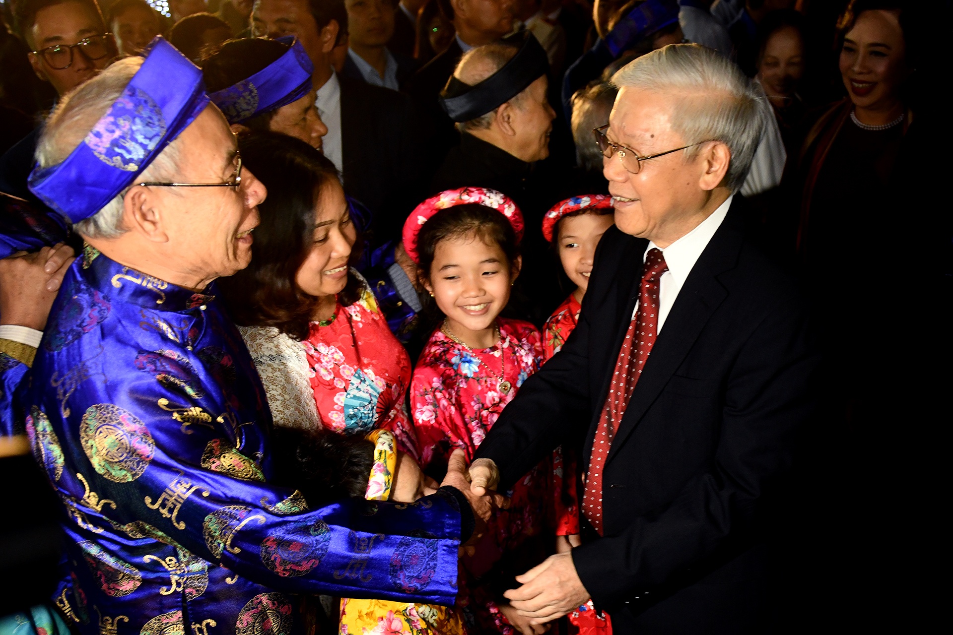 Tong bi thu Nguyen Phu Trong chuc Tet anh 5