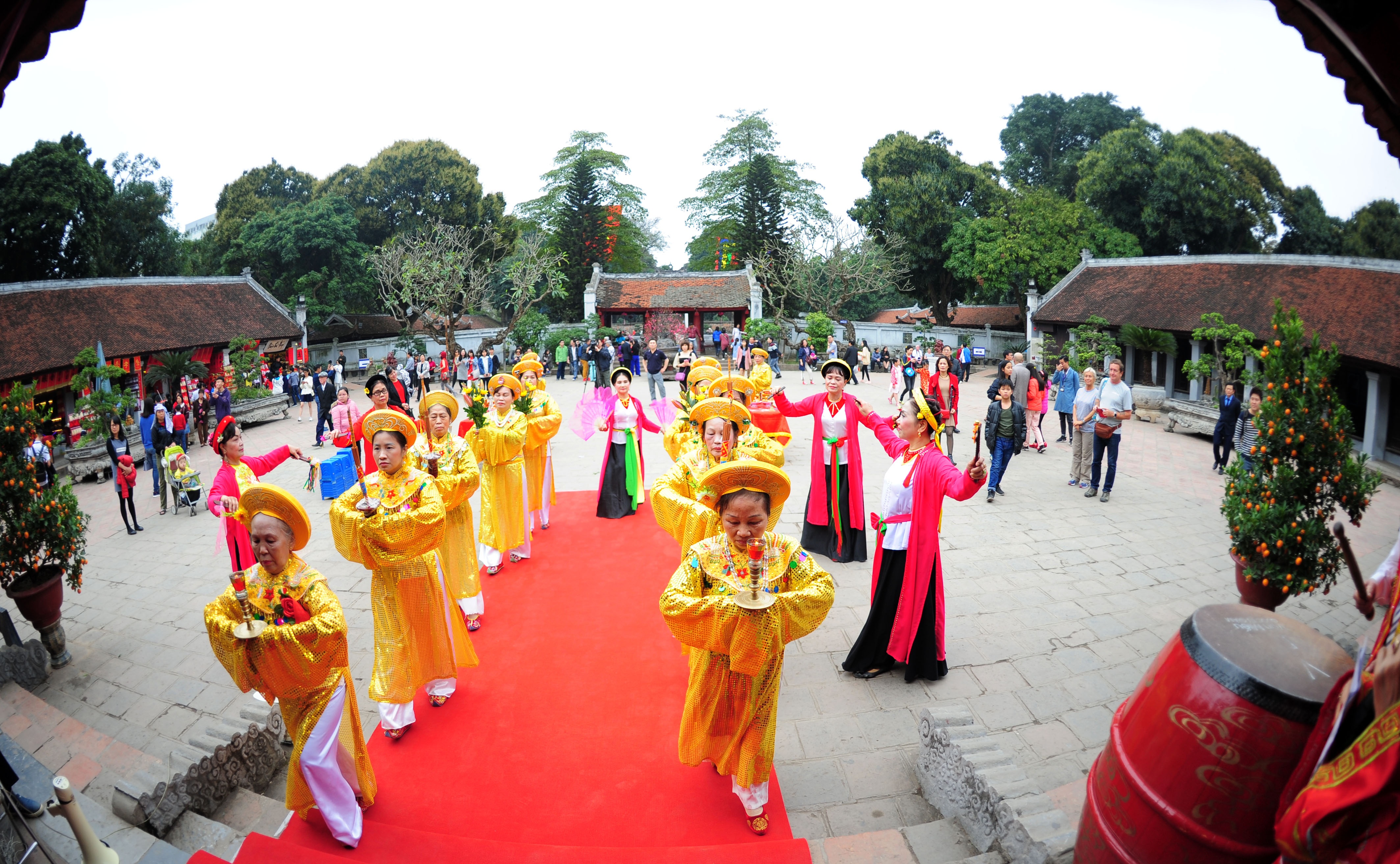 hoi xuan Van Mieu anh 2