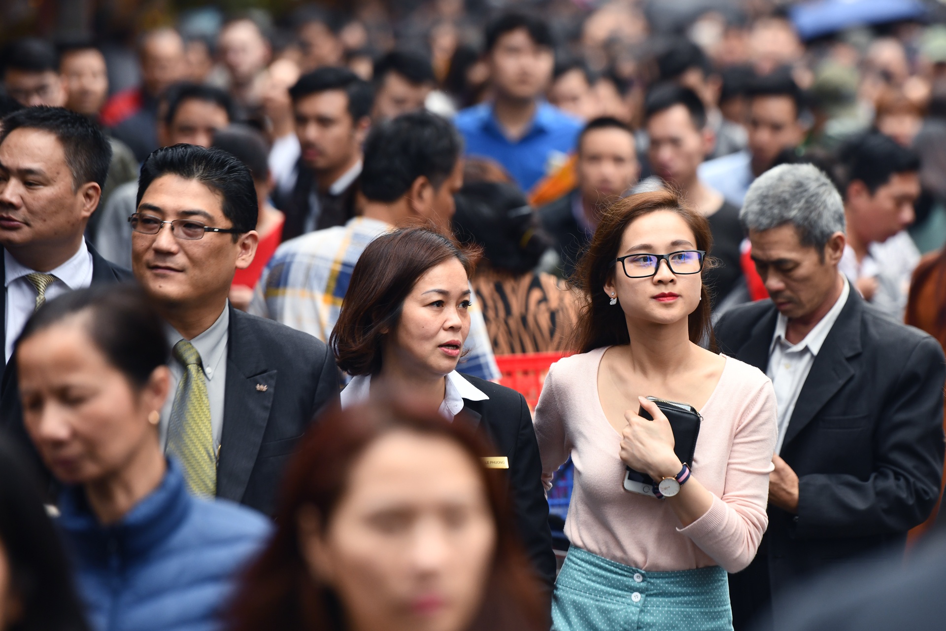 dan cong so di le phu Tay Ho anh 7