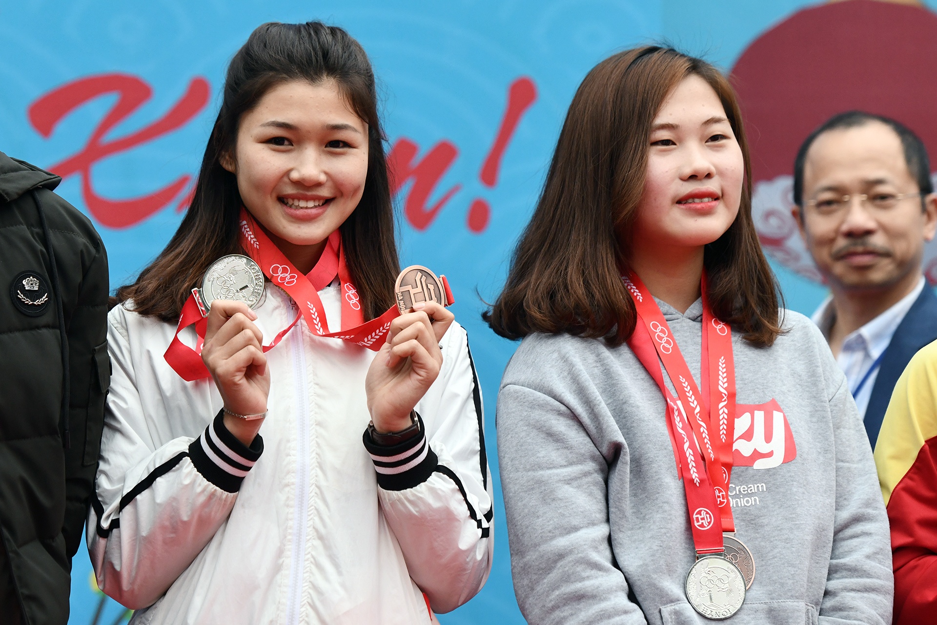 dua thuyen ho Tay anh 5