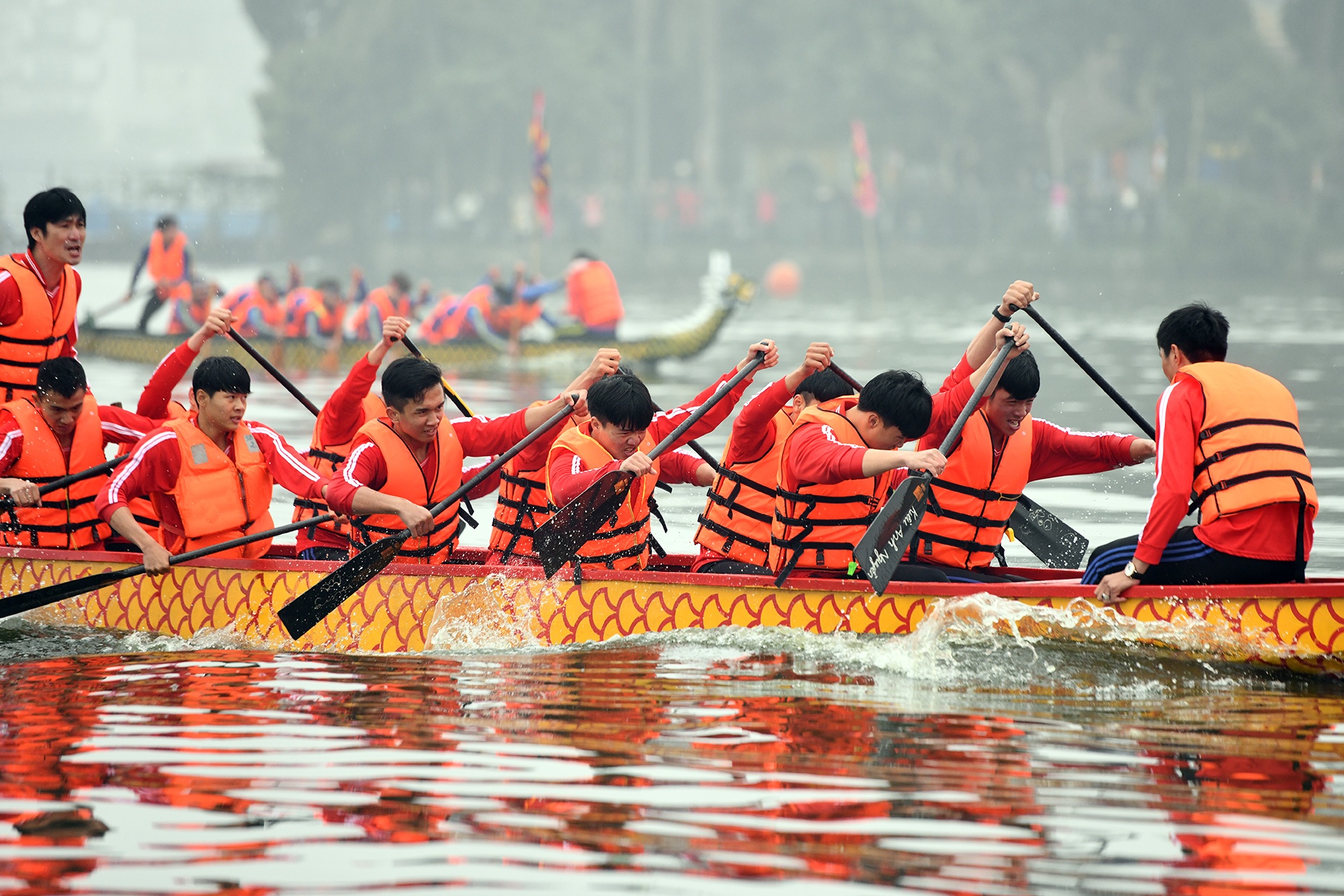 dua thuyen ho Tay anh 9