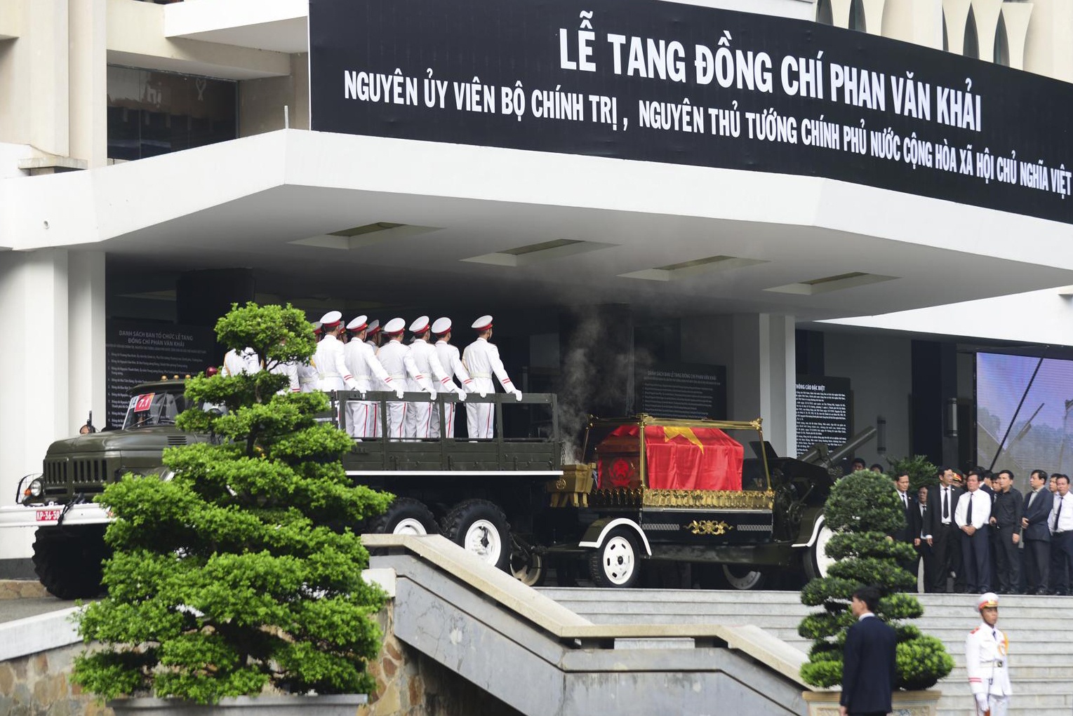 Lễ truy điệu nguyên Thủ tướng Phan Văn Khải ảnh 2 Le truy dieu nguyen Thu tuong Phan Van Khai anh 2