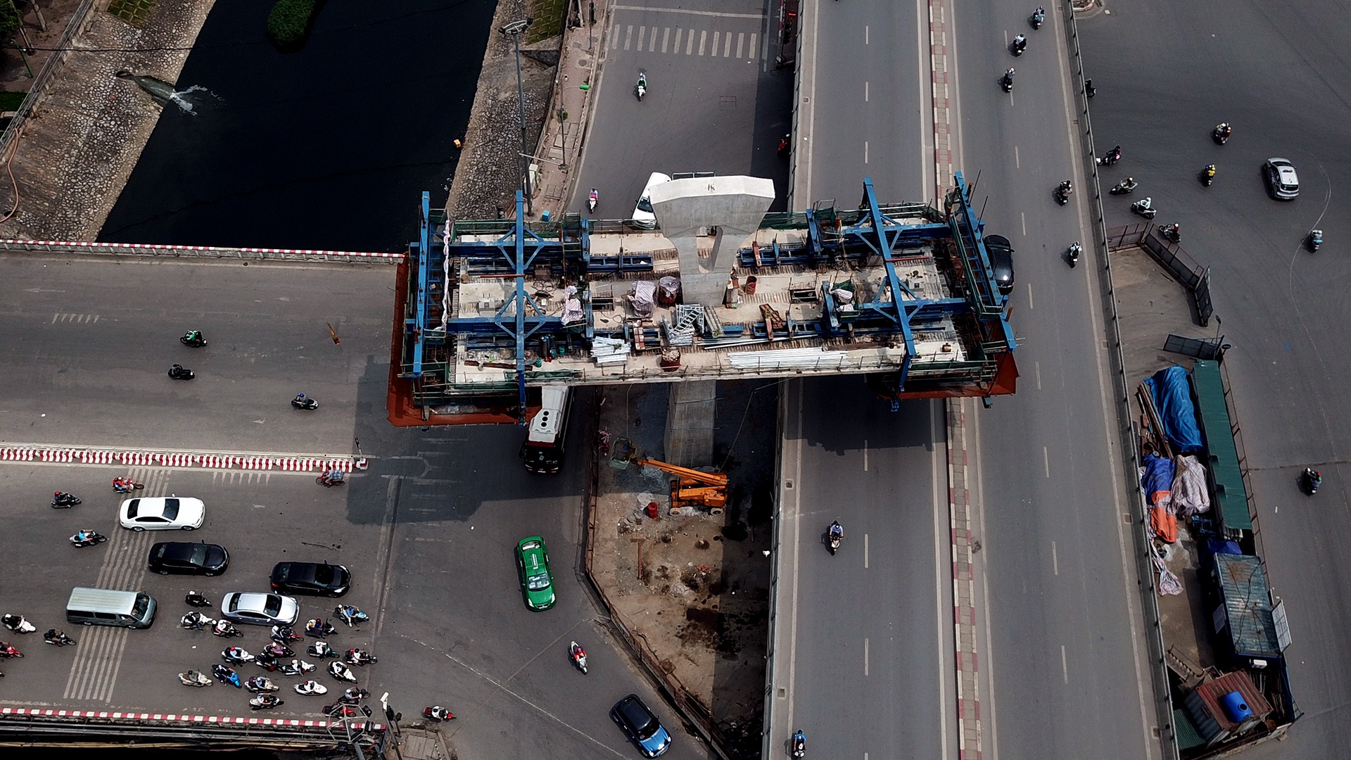 tuyen metro Nhon ga Ha Noi anh 17