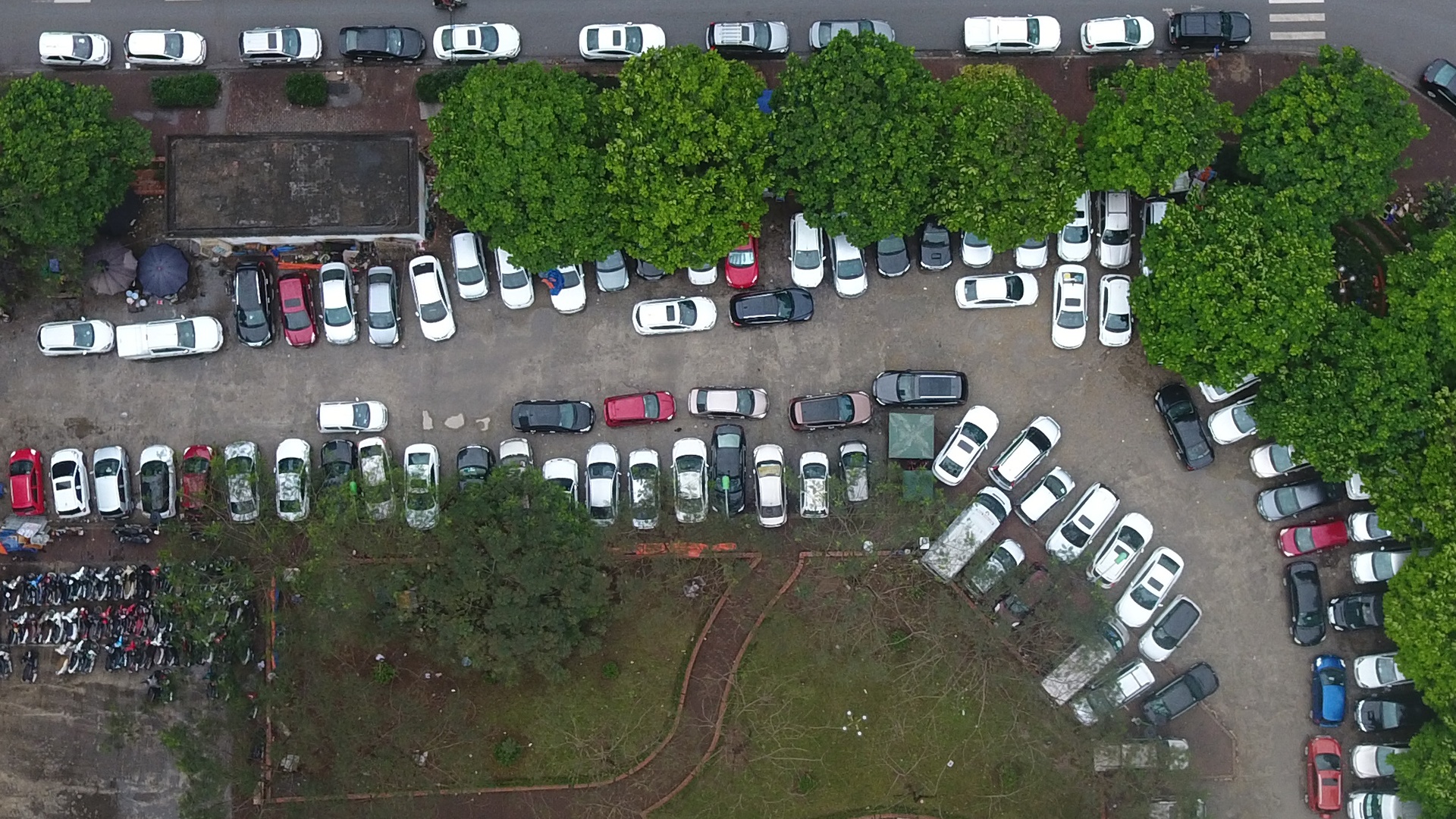 'Xe hop' bua vay khu tai dinh cu phia tay Ha Noi hinh anh