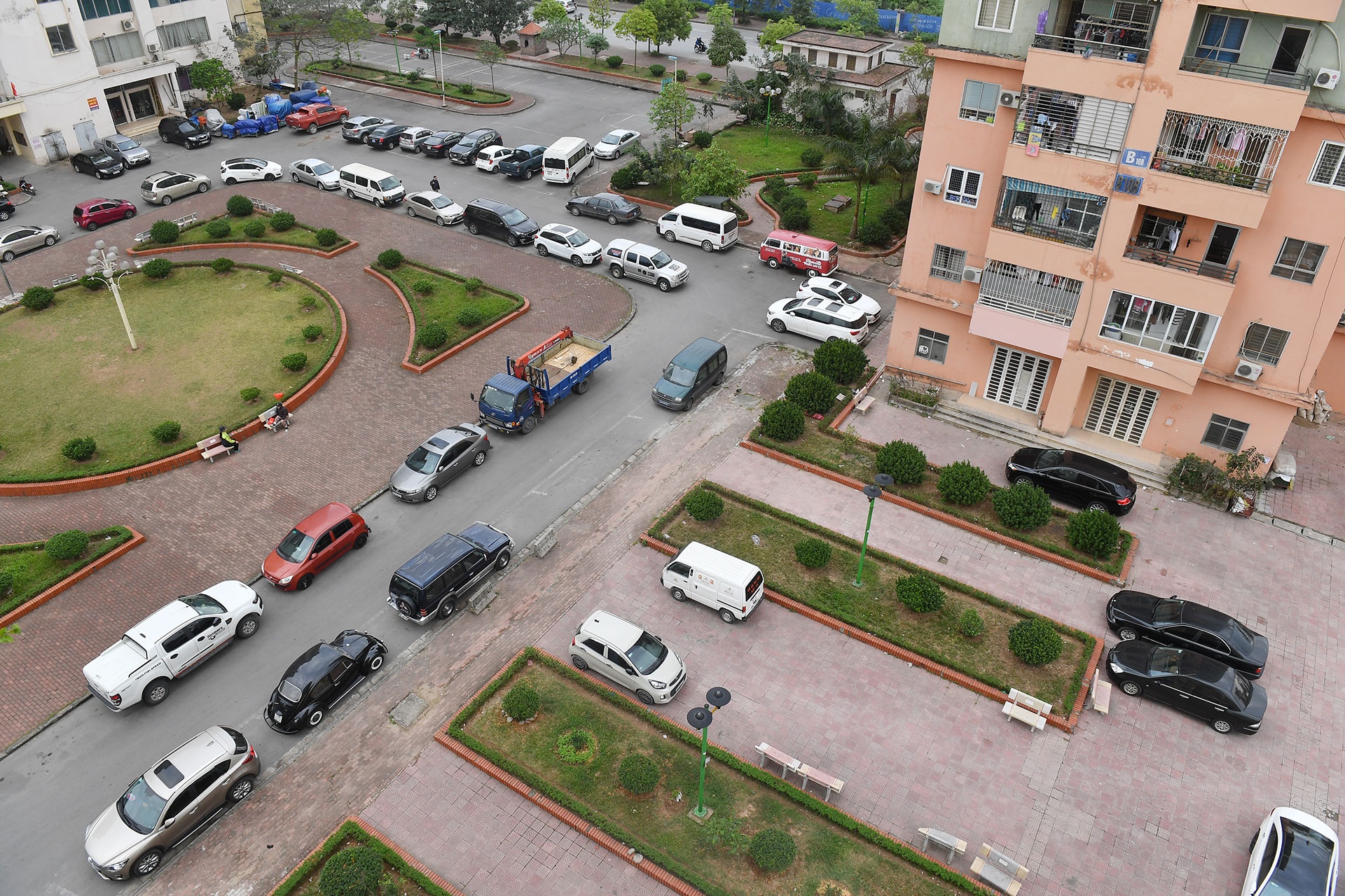 bai do xe o Nam Trung Yen anh 1