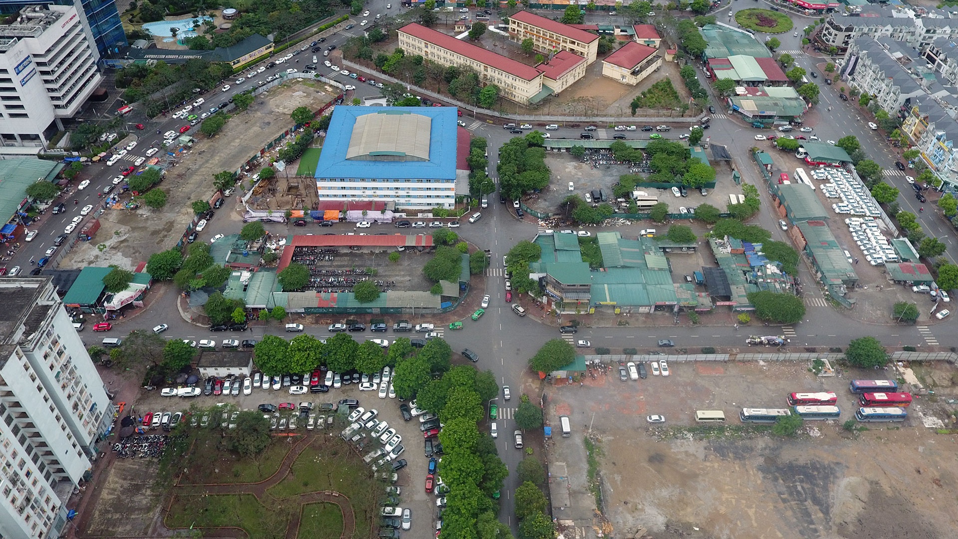 bai do xe o Nam Trung Yen anh 2