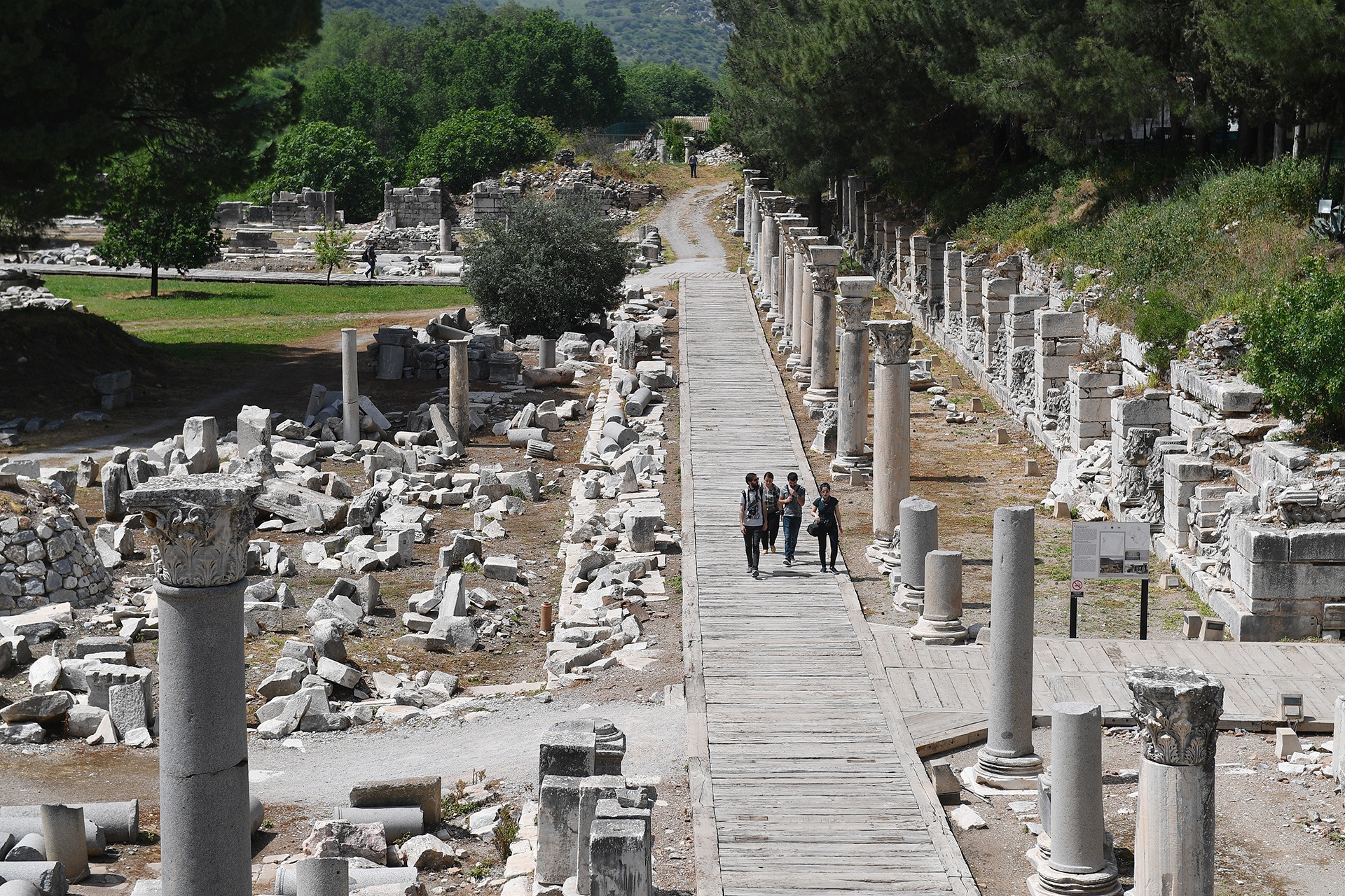 tham quan ephesus o Tho Nhi Ky anh 1