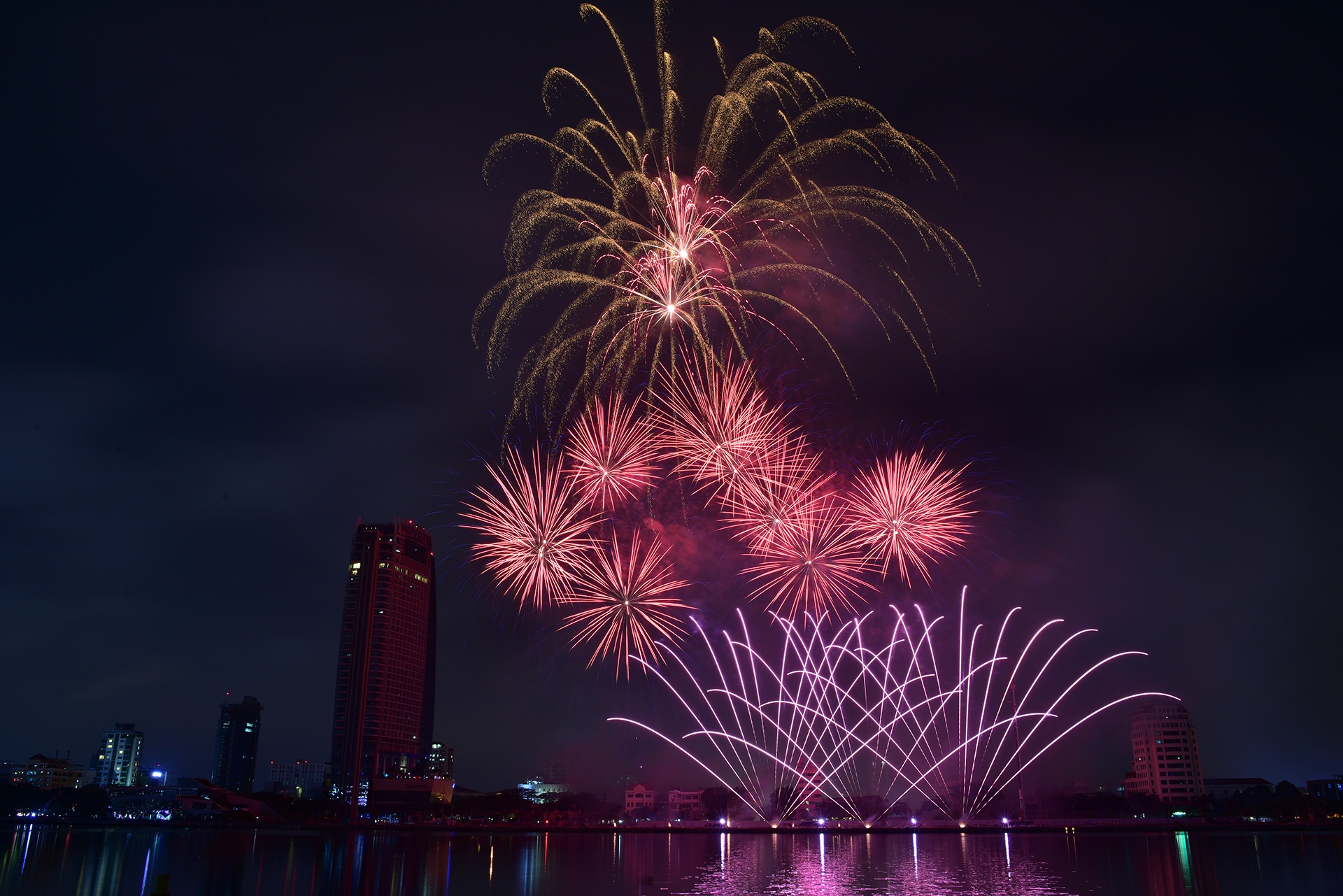 Cuoc thi phao hoa quoc te Da Nang anh 11