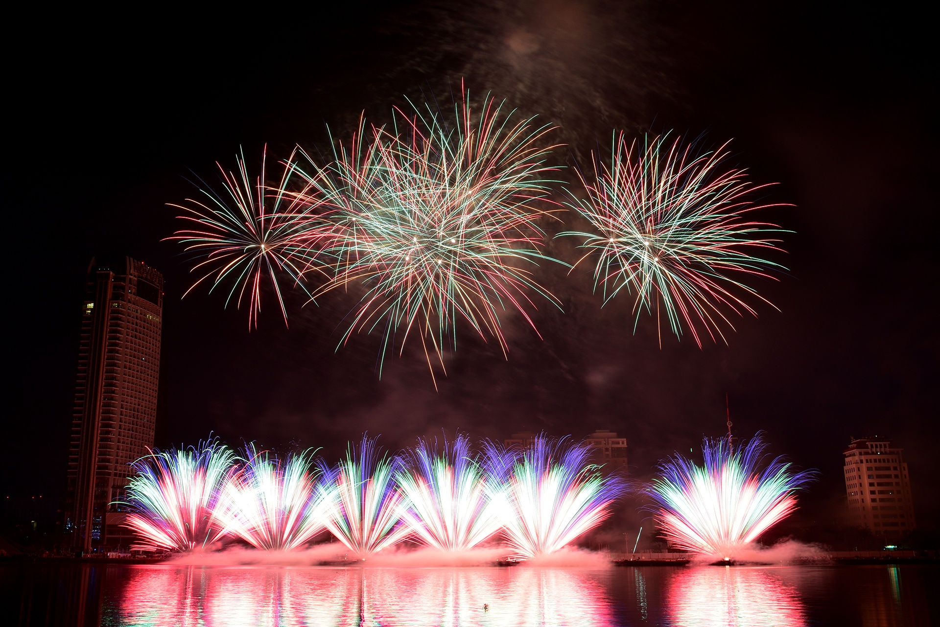 Cuoc thi phao hoa quoc te Da Nang anh 13