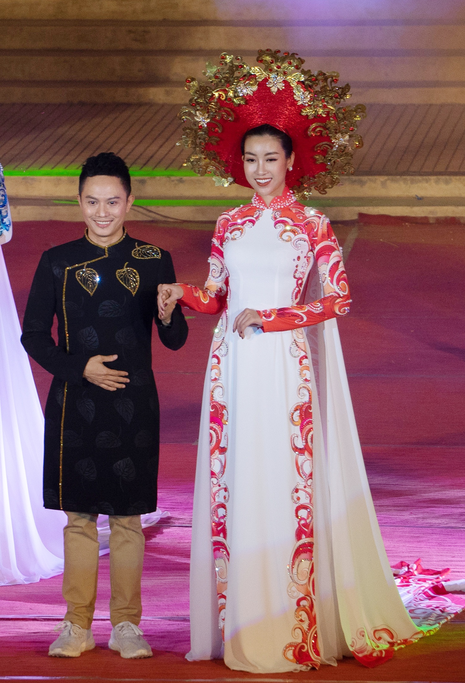 trinh dien ao dai tai Festival Hue anh 3