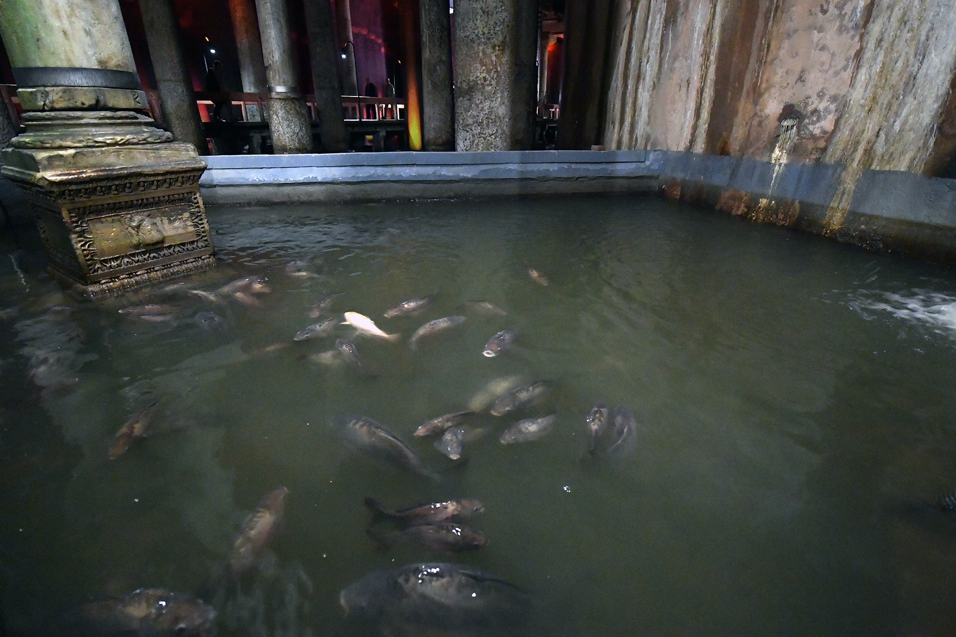 Be chua nuoc ngam o Istanbul anh 3