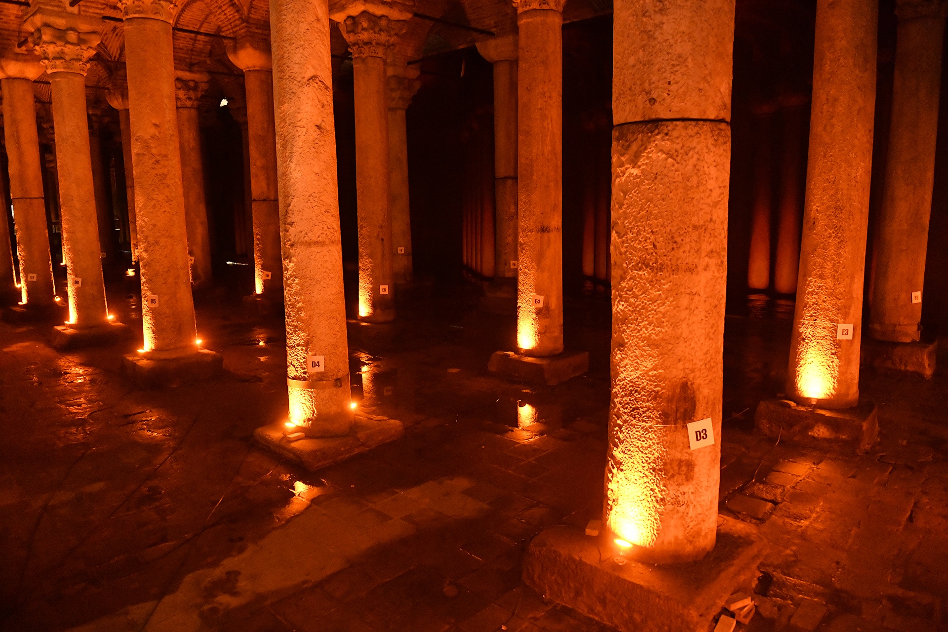 Be chua nuoc ngam o Istanbul anh 4