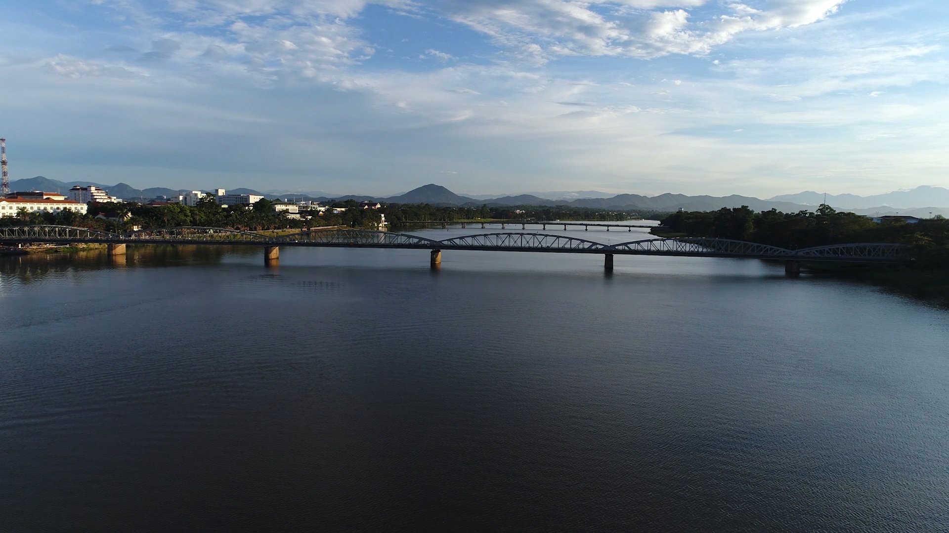 Hue nhin tu tren cao anh 16