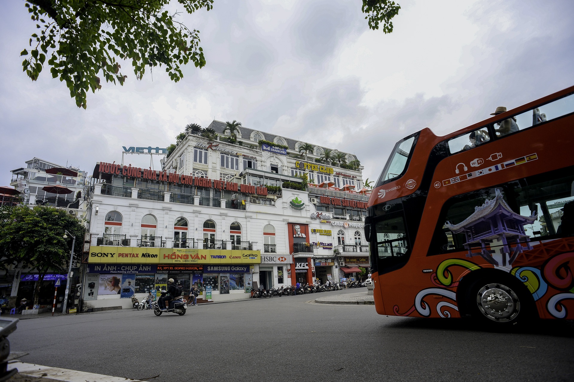 xe buyt hai tang o Ha Noi anh 5