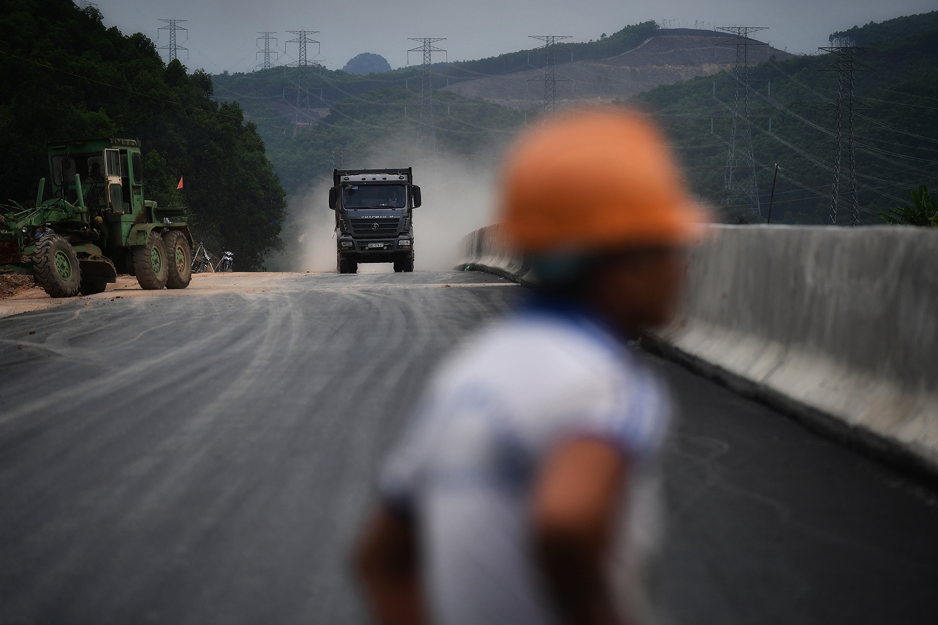 huyen Van Don co cao toc moi anh 6