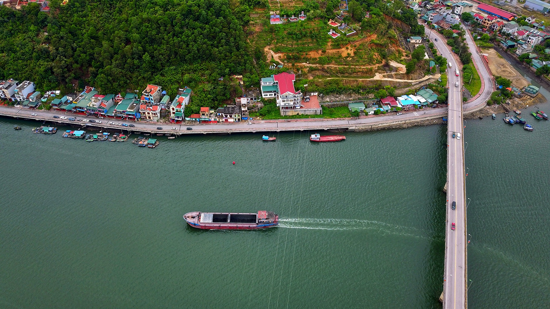 huyen Van Don co cao toc moi anh 46