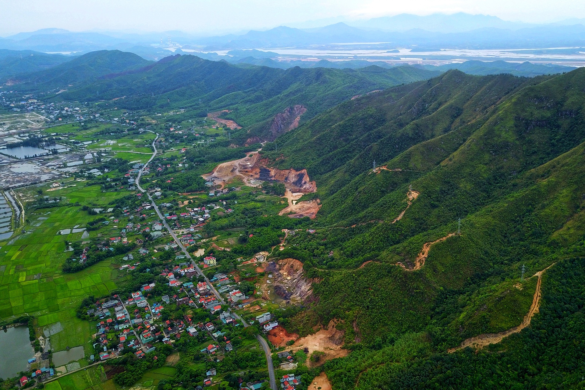 huyen Van Don co cao toc moi anh 34