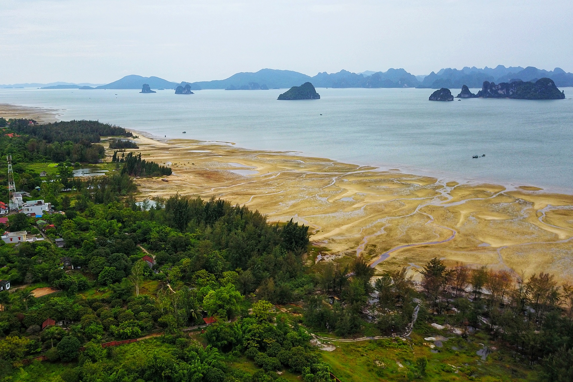 huyen Van Don co cao toc moi anh 37