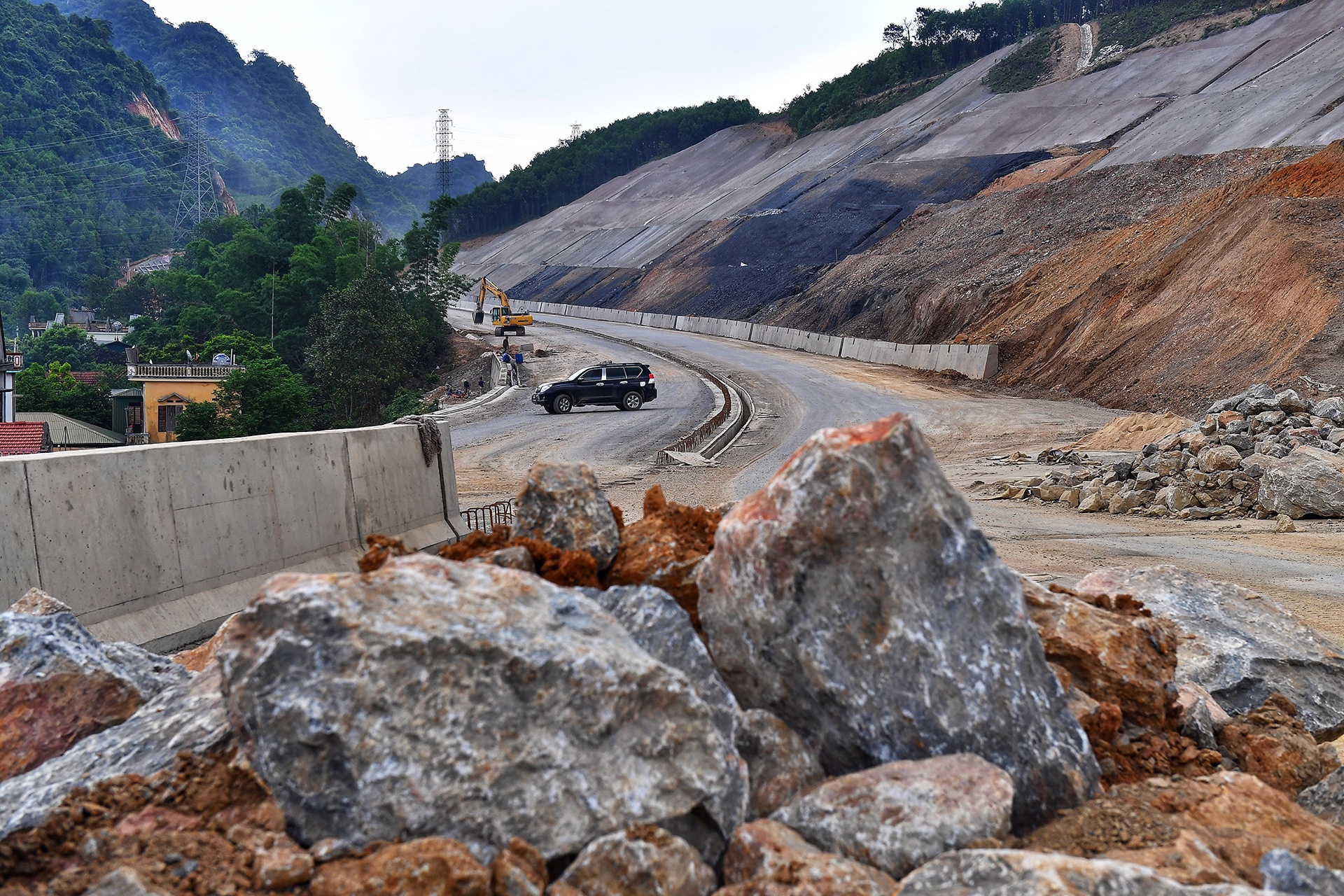 huyen Van Don co cao toc moi anh 12