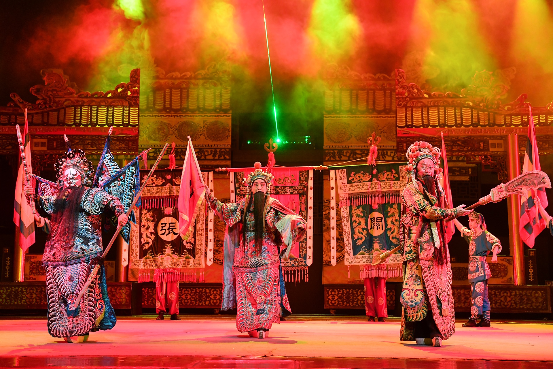 xem Xuyen kich doi mat na o Tu Xuyen Trung Quoc anh 2