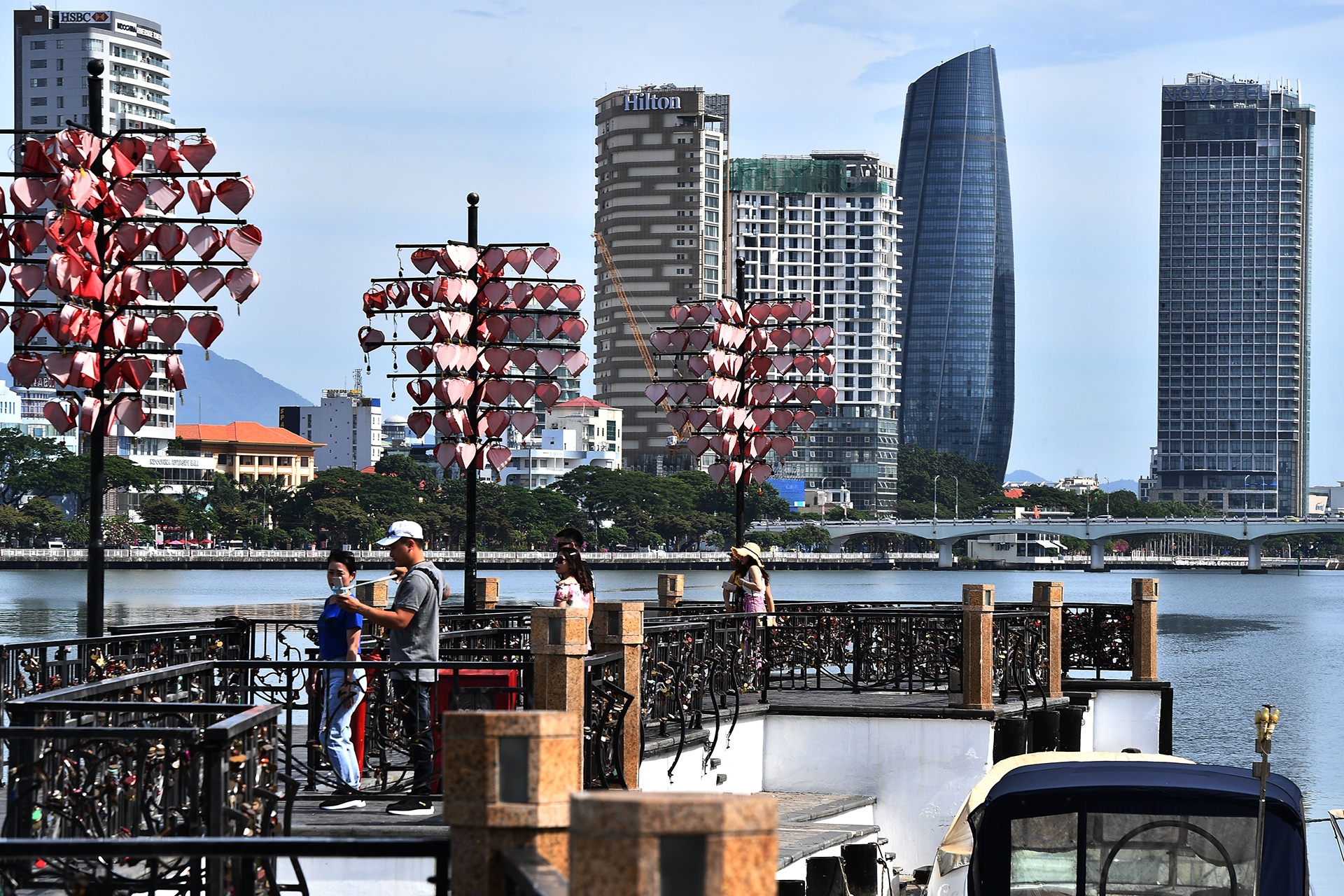 cau tau tinh yeu o Da Nang anh 1