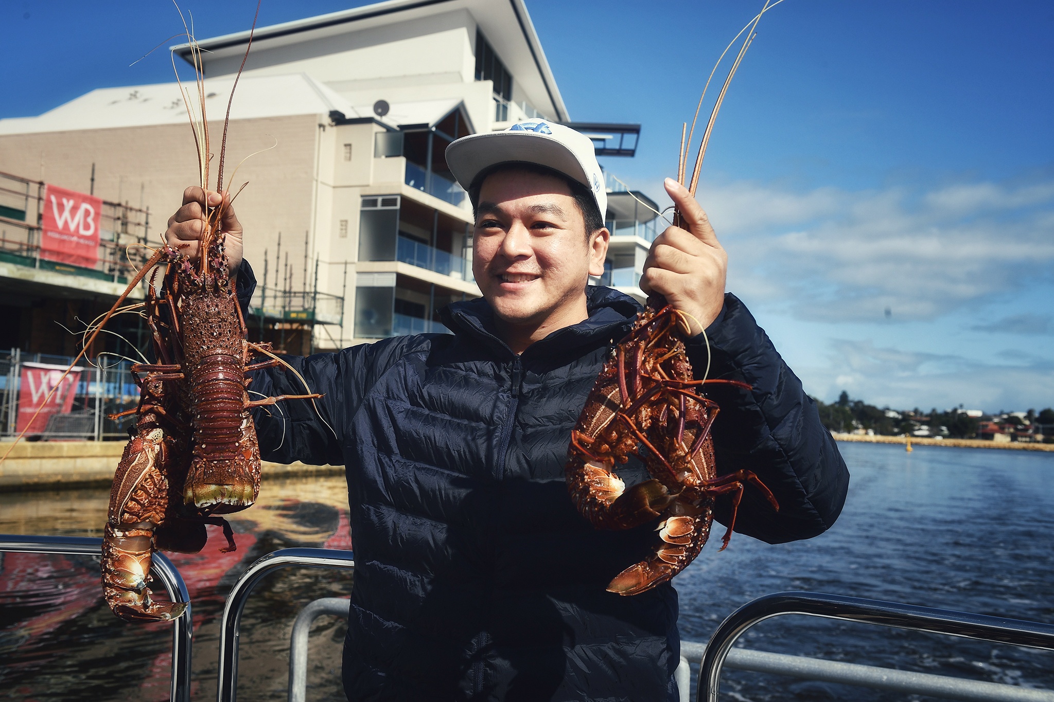 Tour cau tom hum sang chanh o Australia hinh anh
