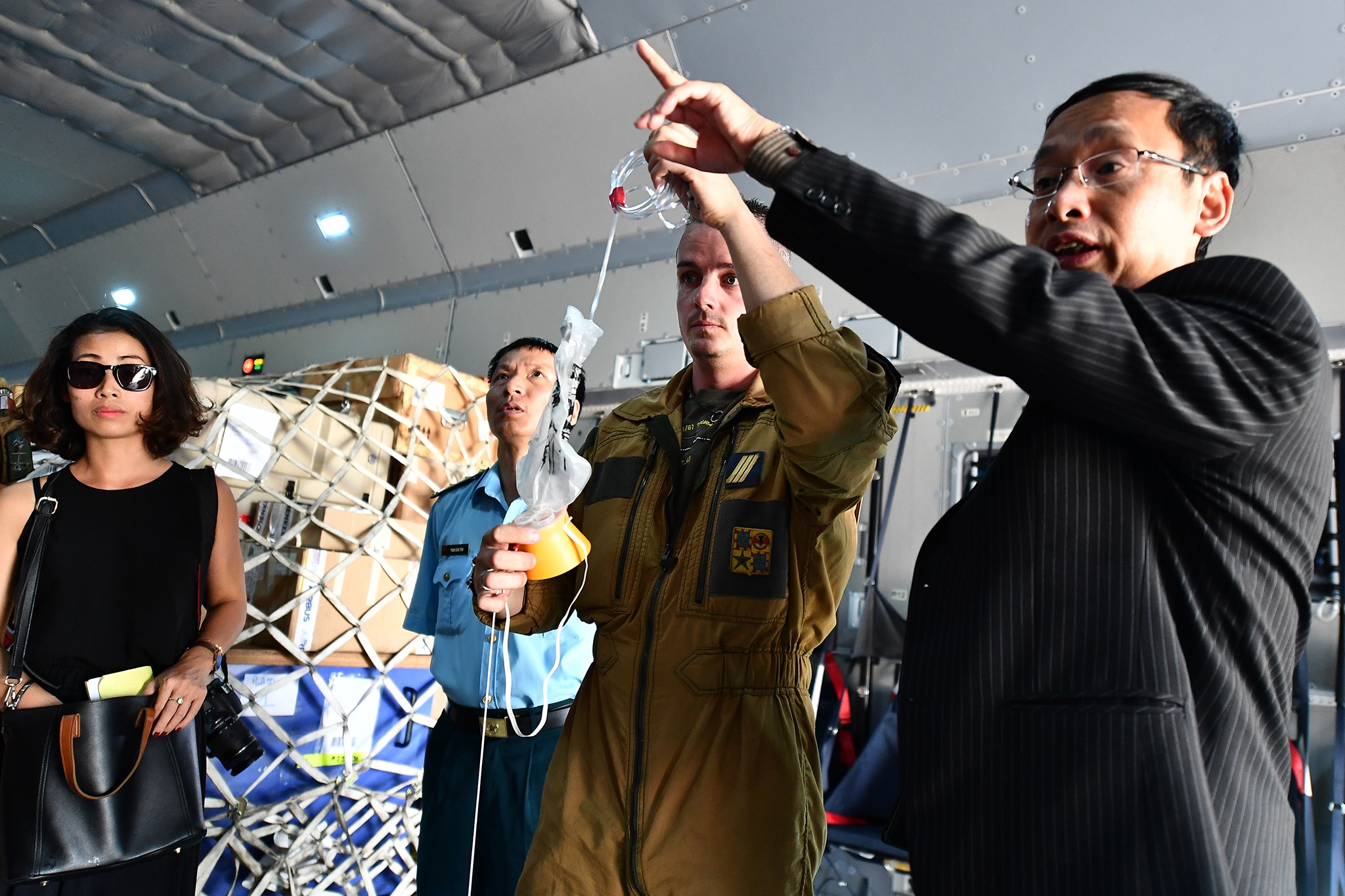 máy bay A400M bay thử tại Hà Nội ảnh 14 may bay A400M bay thu tai Ha Noi anh 14