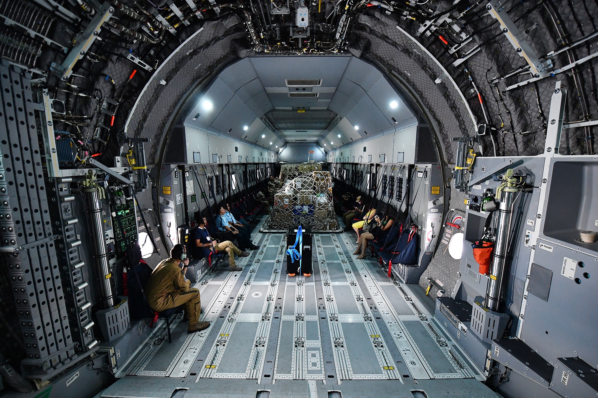 máy bay A400M bay thử tại Hà Nội ảnh 16 may bay A400M bay thu tai Ha Noi anh 16