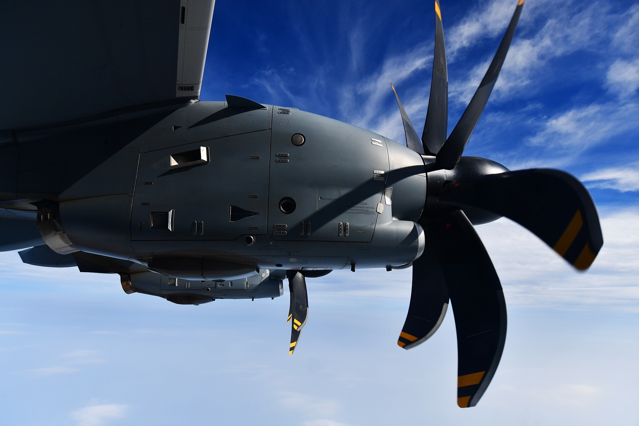 máy bay A400M bay thử tại Hà Nội ảnh 1 may bay A400M bay thu tai Ha Noi anh 1