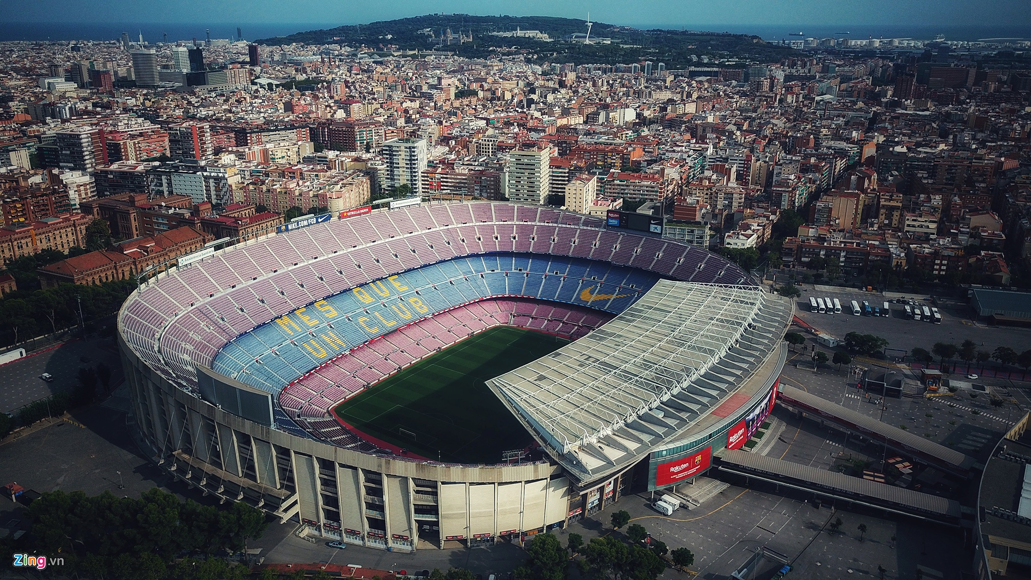 san van dong Nou Camp va Bernabeu anh 1