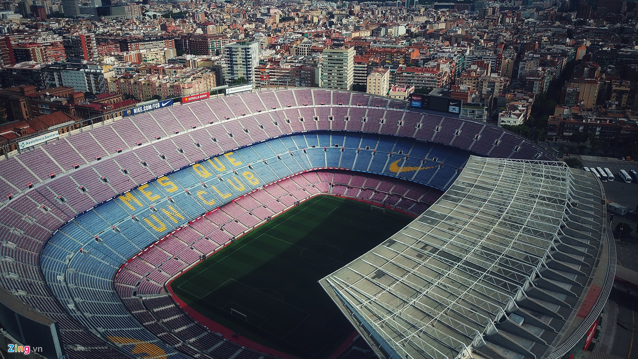 san van dong Nou Camp va Bernabeu anh 6