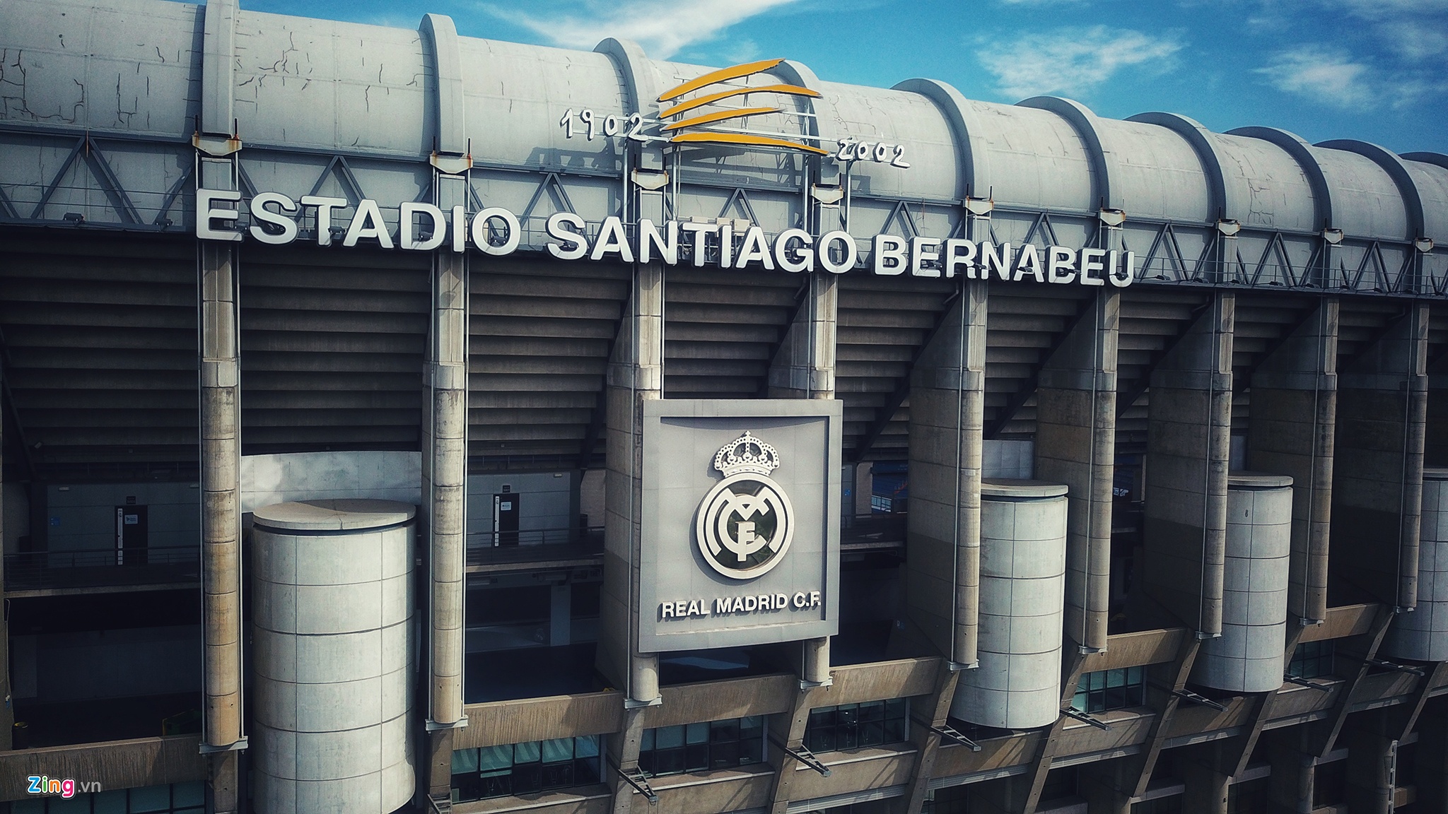 san van dong Nou Camp va Bernabeu anh 5